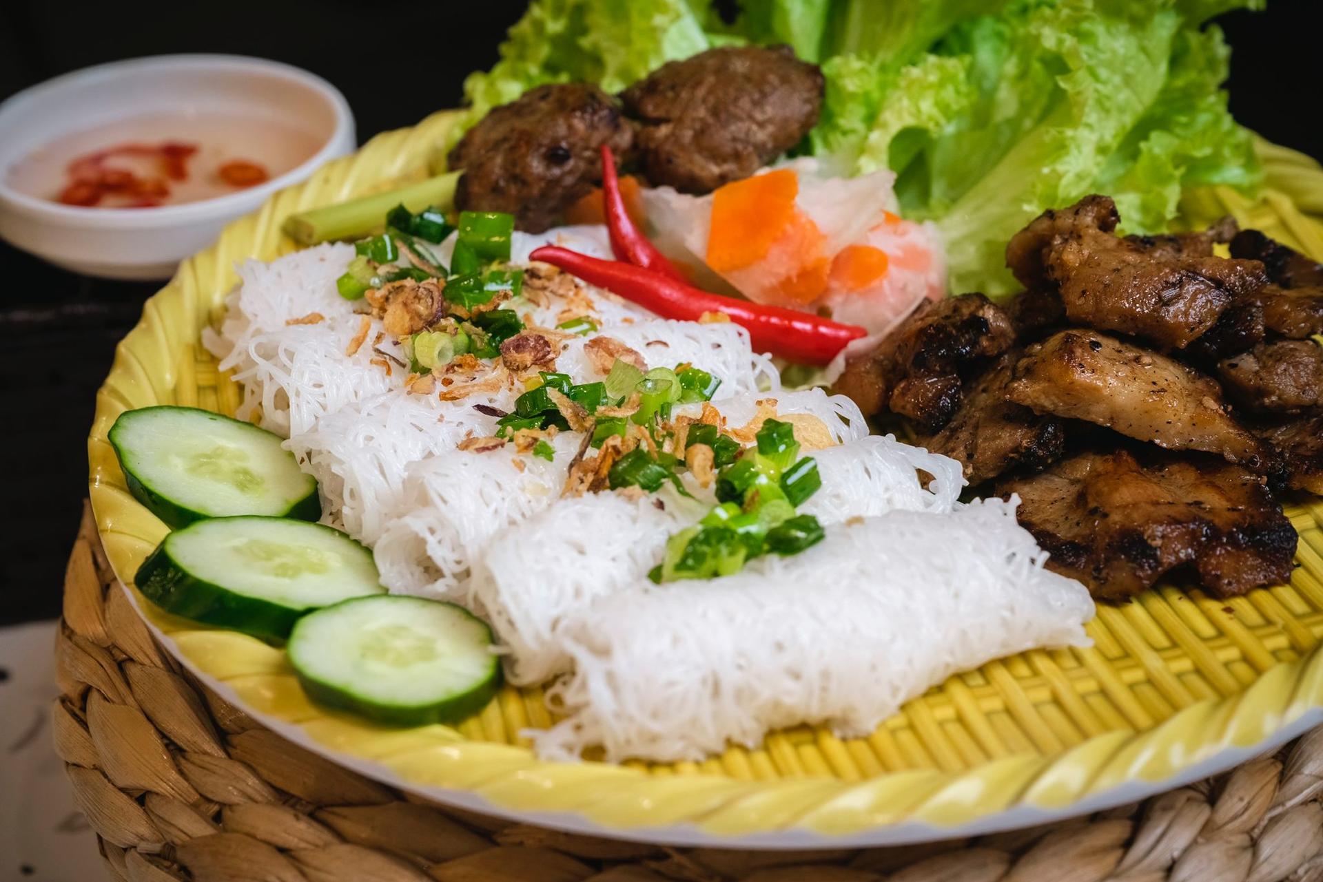 YenneY Vietnamese Restaurant in Singapore  - Thumbnail 8