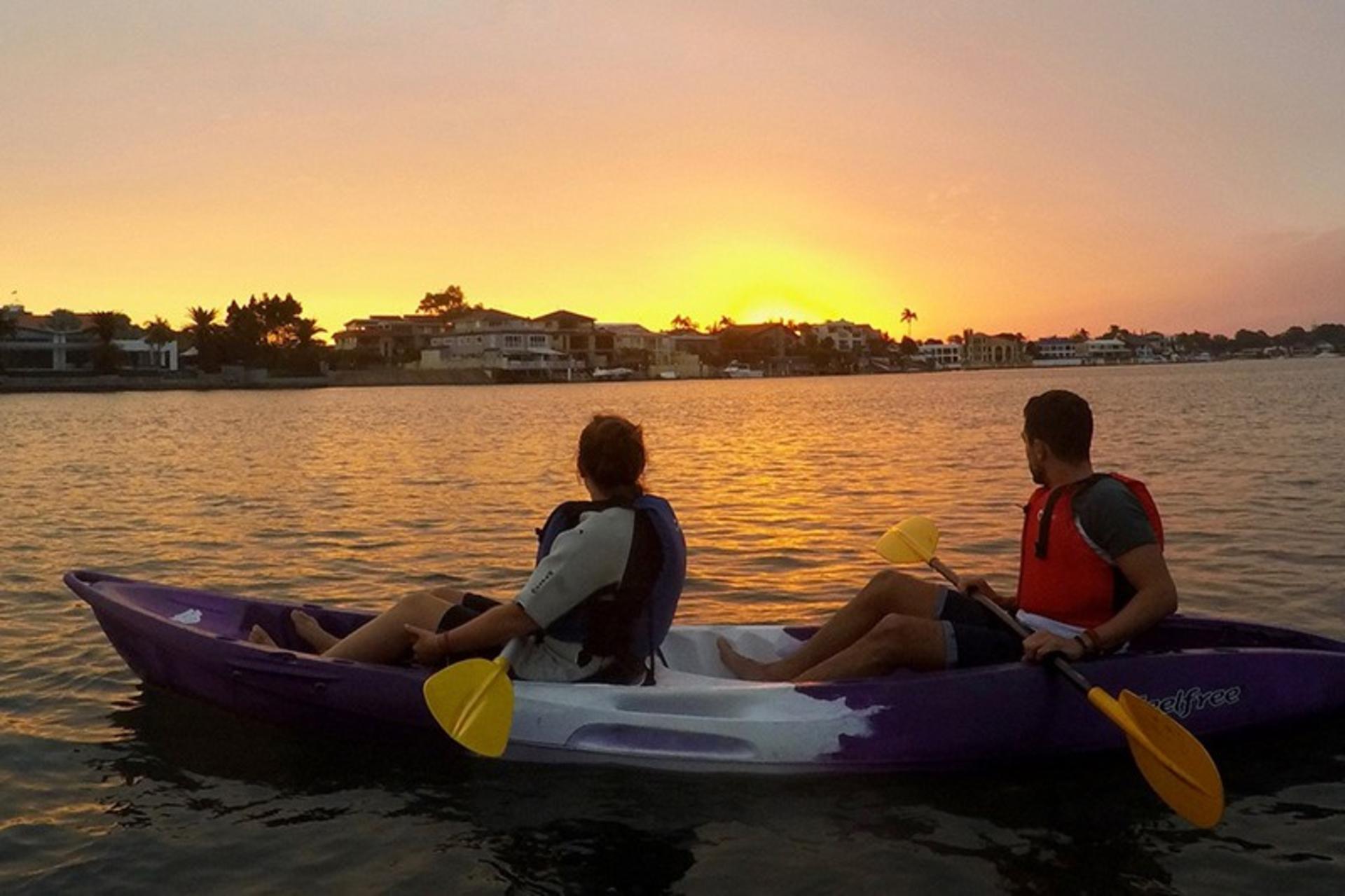 Surfers Paradise Sunset Kayak Adventure in Gold Coast - Thumbnail 6