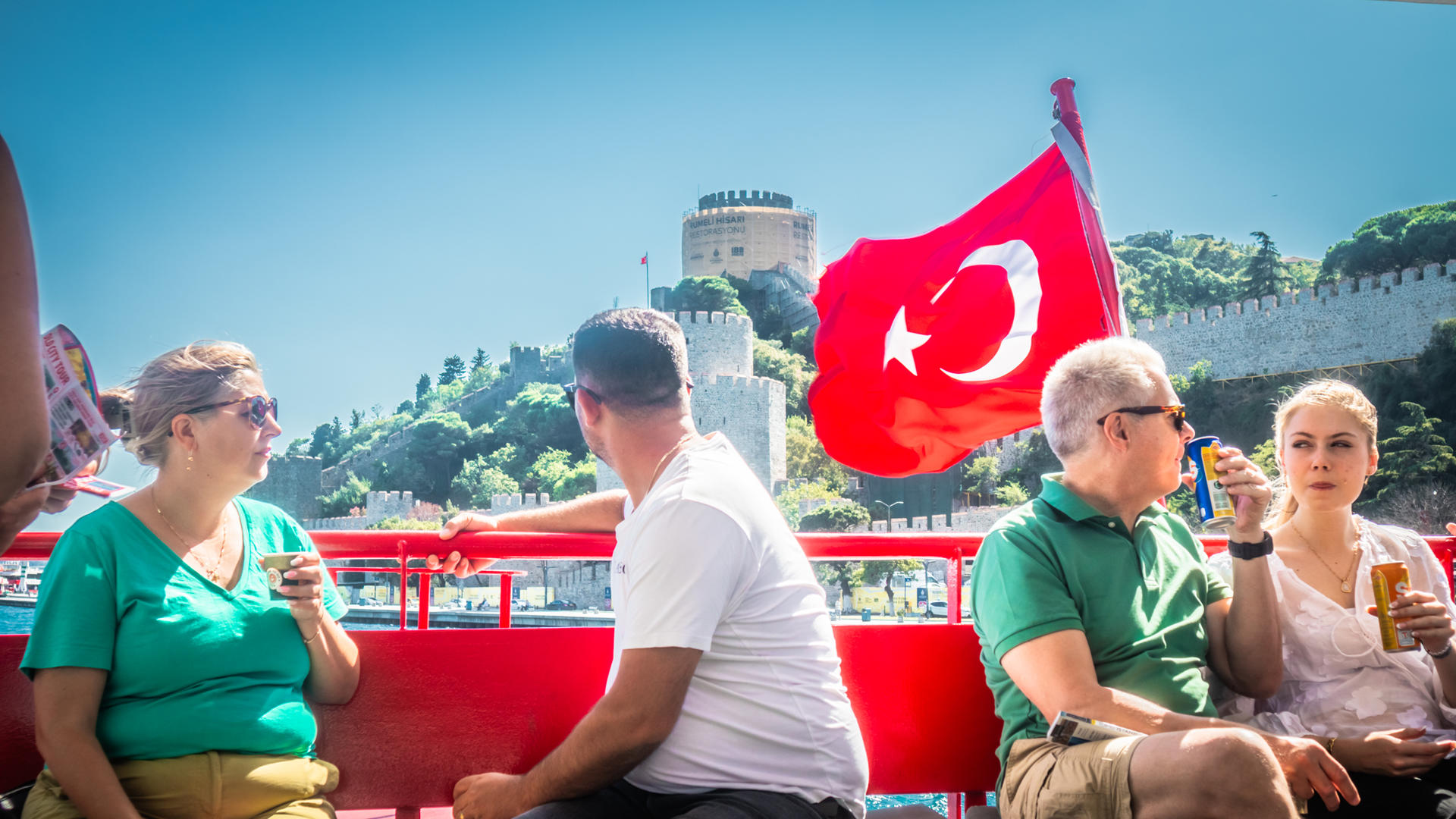 Istanbul: Bosphorus Sightseeing Cruise Tour with Audio Guide - Thumbnail 13