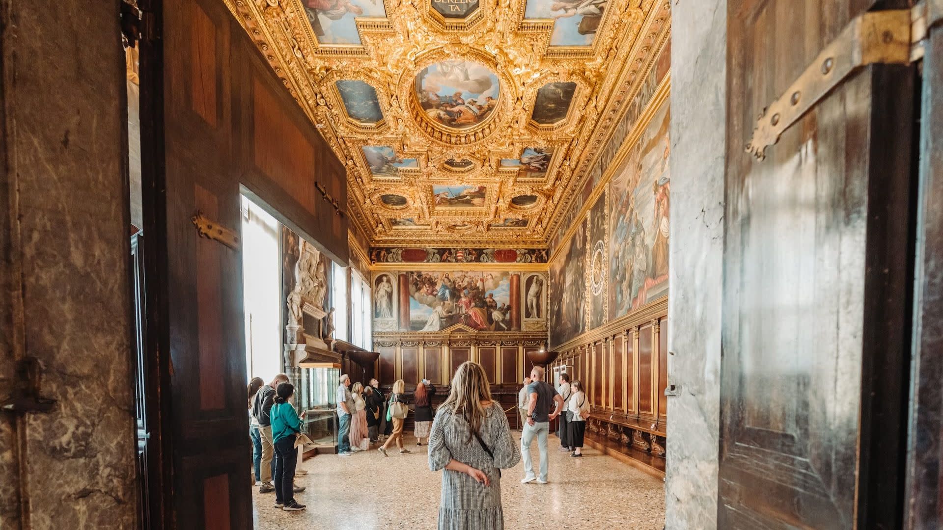 St. Mark's and Doge's Palace Evening Tour in Venice - Thumbnail 8
