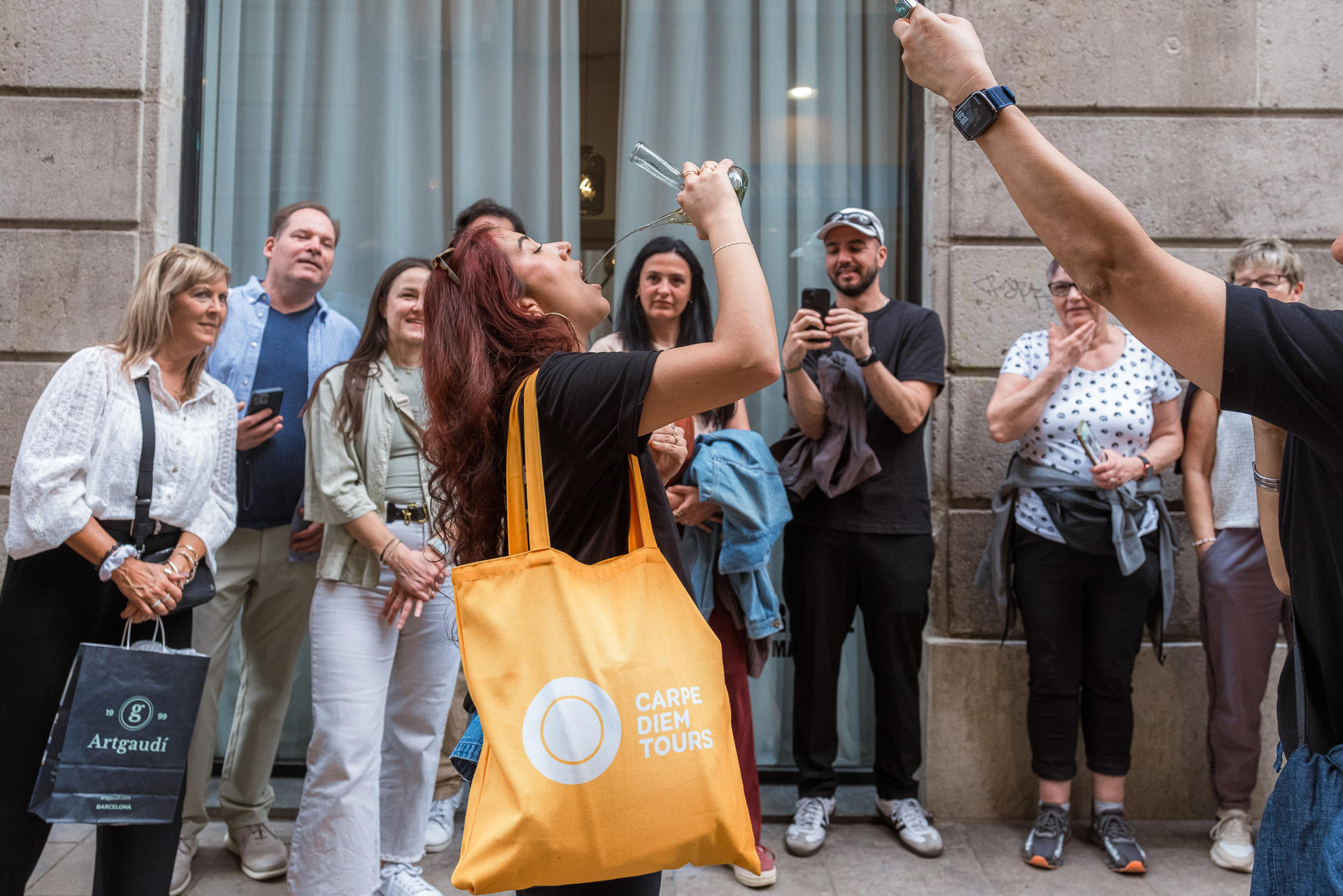Barcelona Tapas & Drinks Walking Tour in El Born - Thumbnail 6