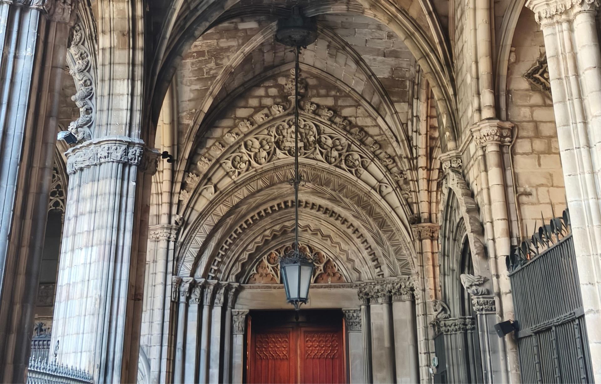 Barcelona Gothic Quarter Half-Day Small Group Walking Tour - Thumbnail 5