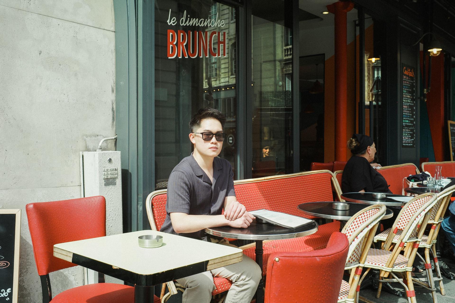 Private Parisian Fashion Photoshoot Plus One Polaroid - Thumbnail 72