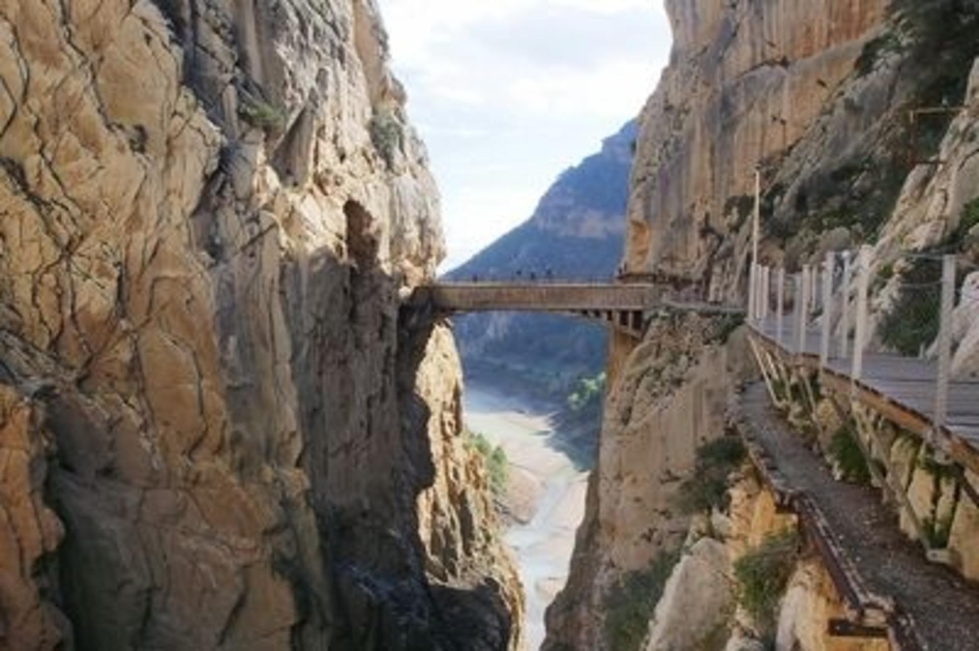 Caminito del Rey Guided tour from Costa del Sol - Thumbnail 2