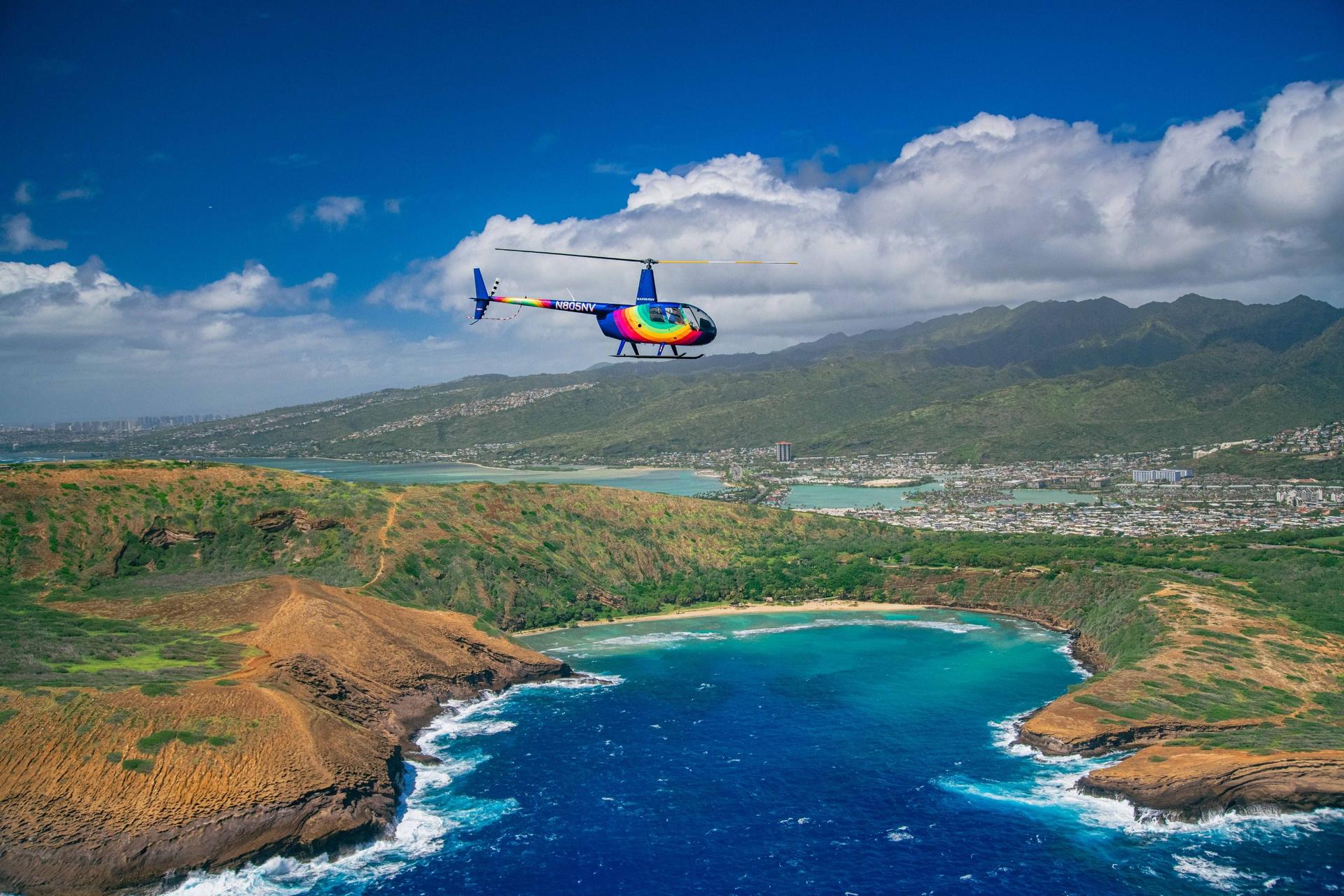 Isle Sights Unseen 45 Minutes Helicopter Doors On/Doors Off Tour - Thumbnail 10