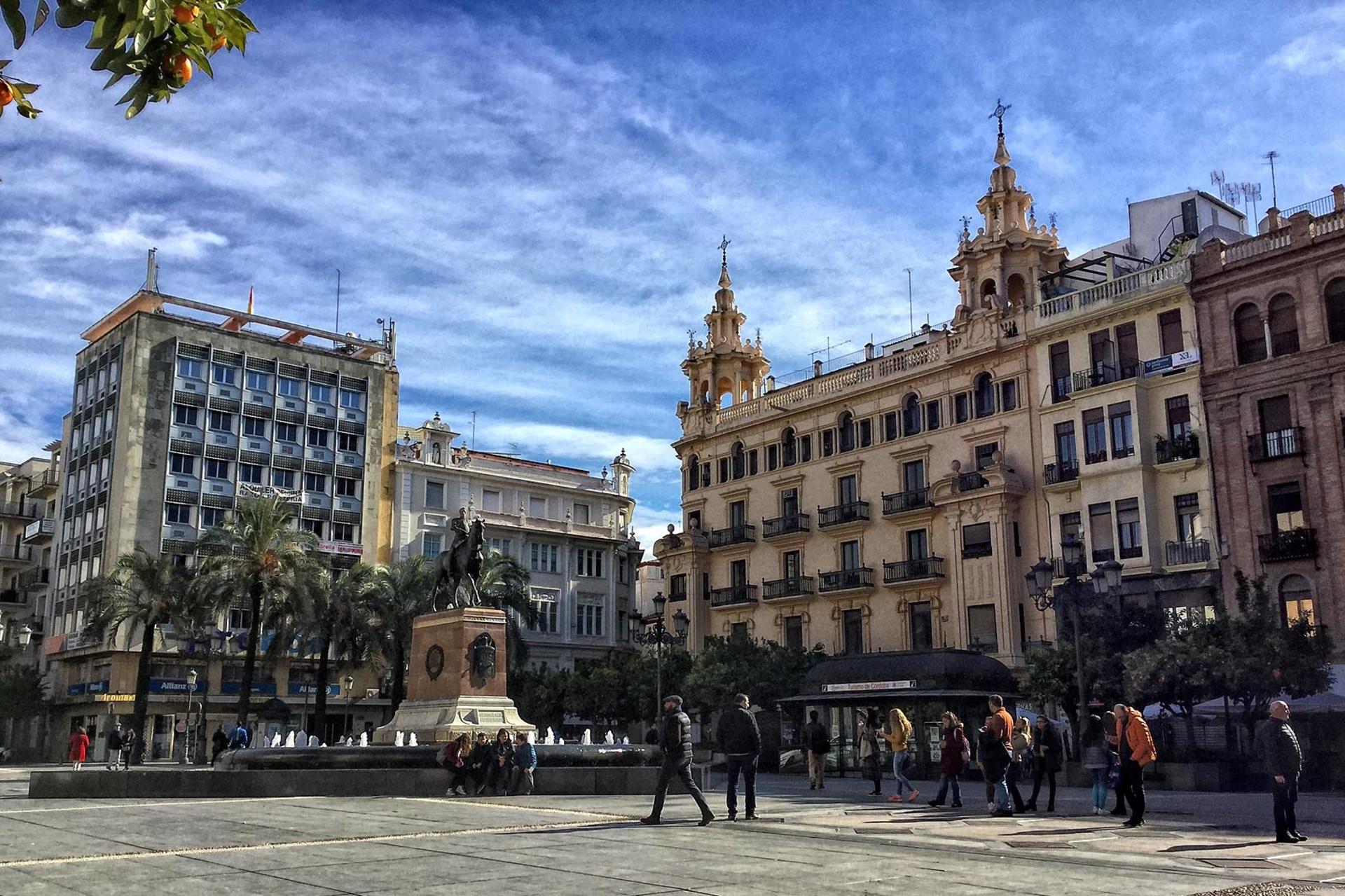 Cordoba and Mosque Cathedral Guided Tour from Seville