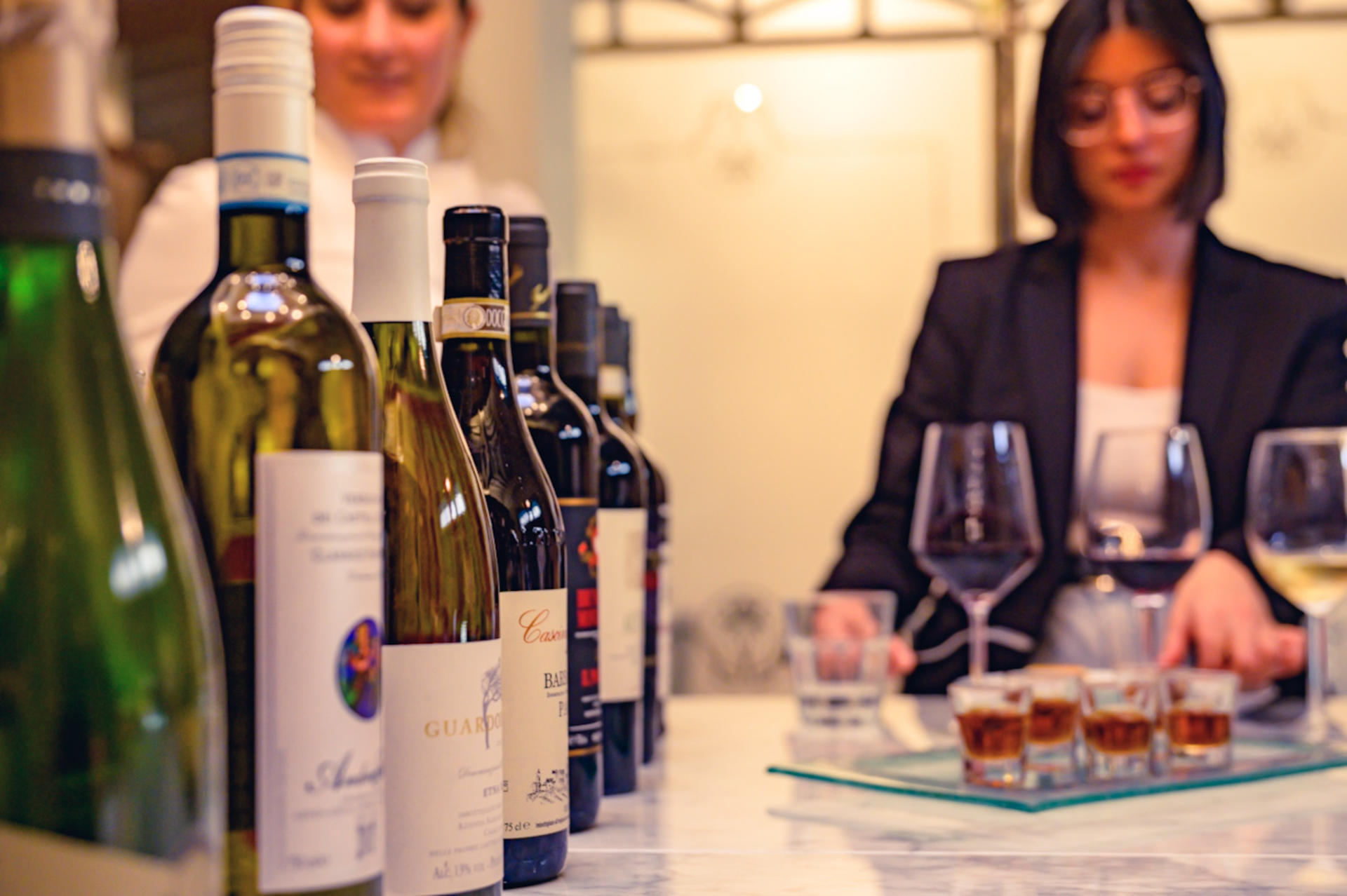 Symphony of Wines premium tasting experience in Florence - Thumbnail 3
