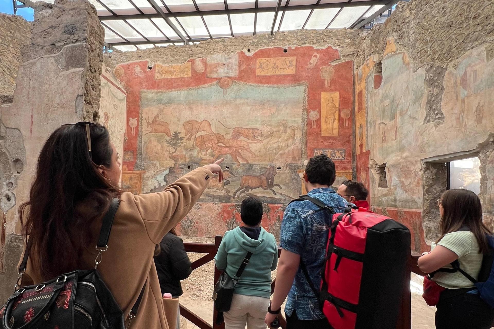 Shared Pompeii Tour from Naples - Thumbnail 4