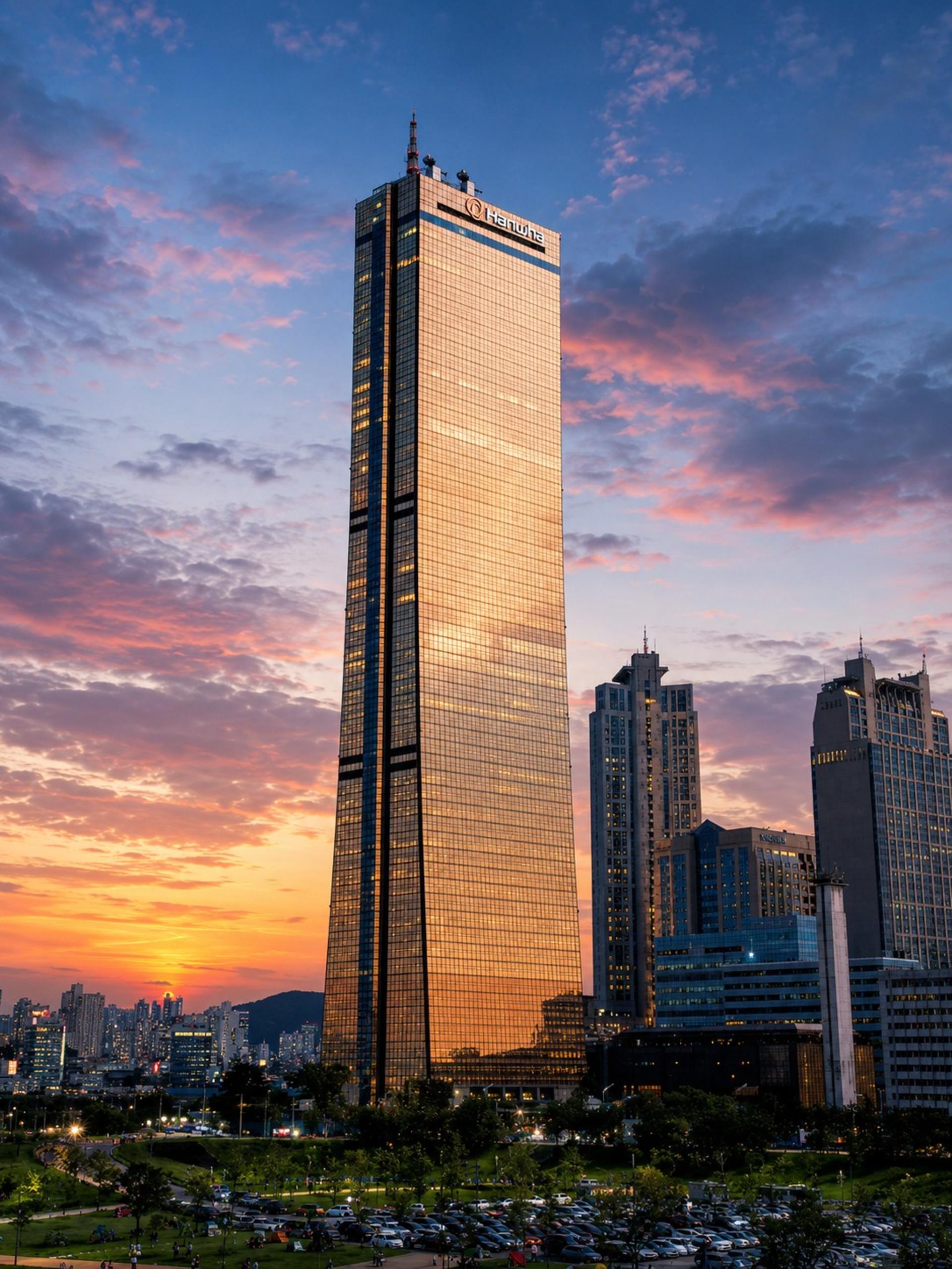Seoul Han River Night Cruise with 63 Building & Gwangjang Market - Thumbnail 8