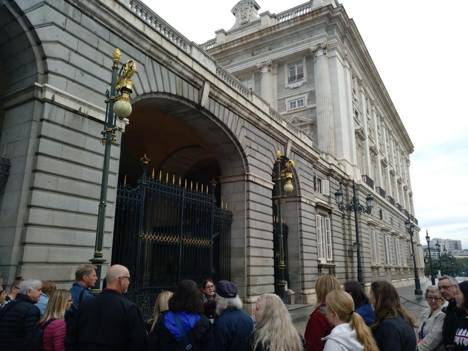 Royal Palace of Madrid Guided Tour - Thumbnail 10