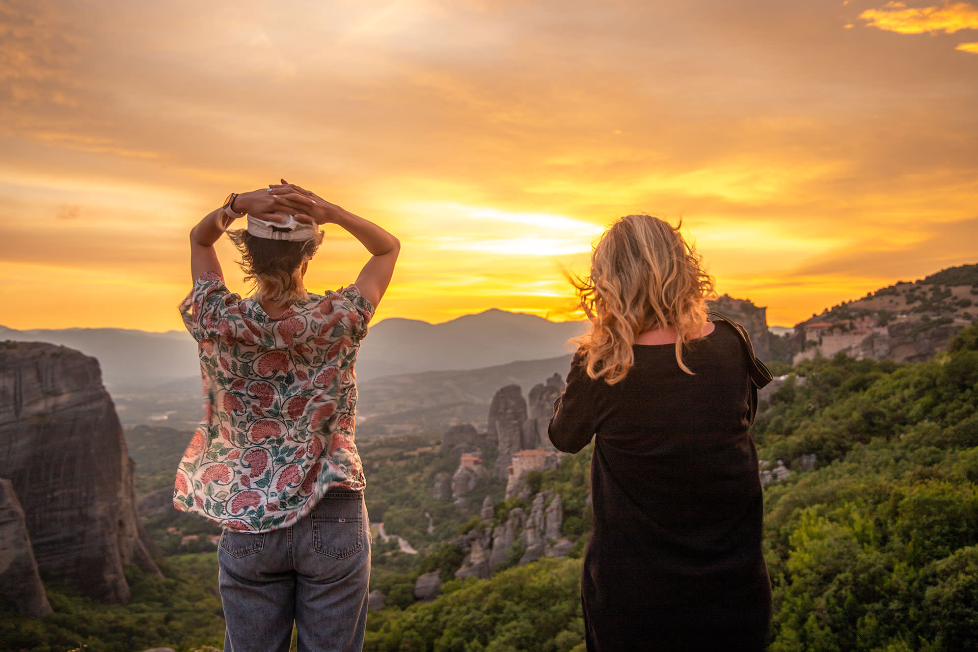 Meteora sunset tour with monastery and caves visit  - Thumbnail 34