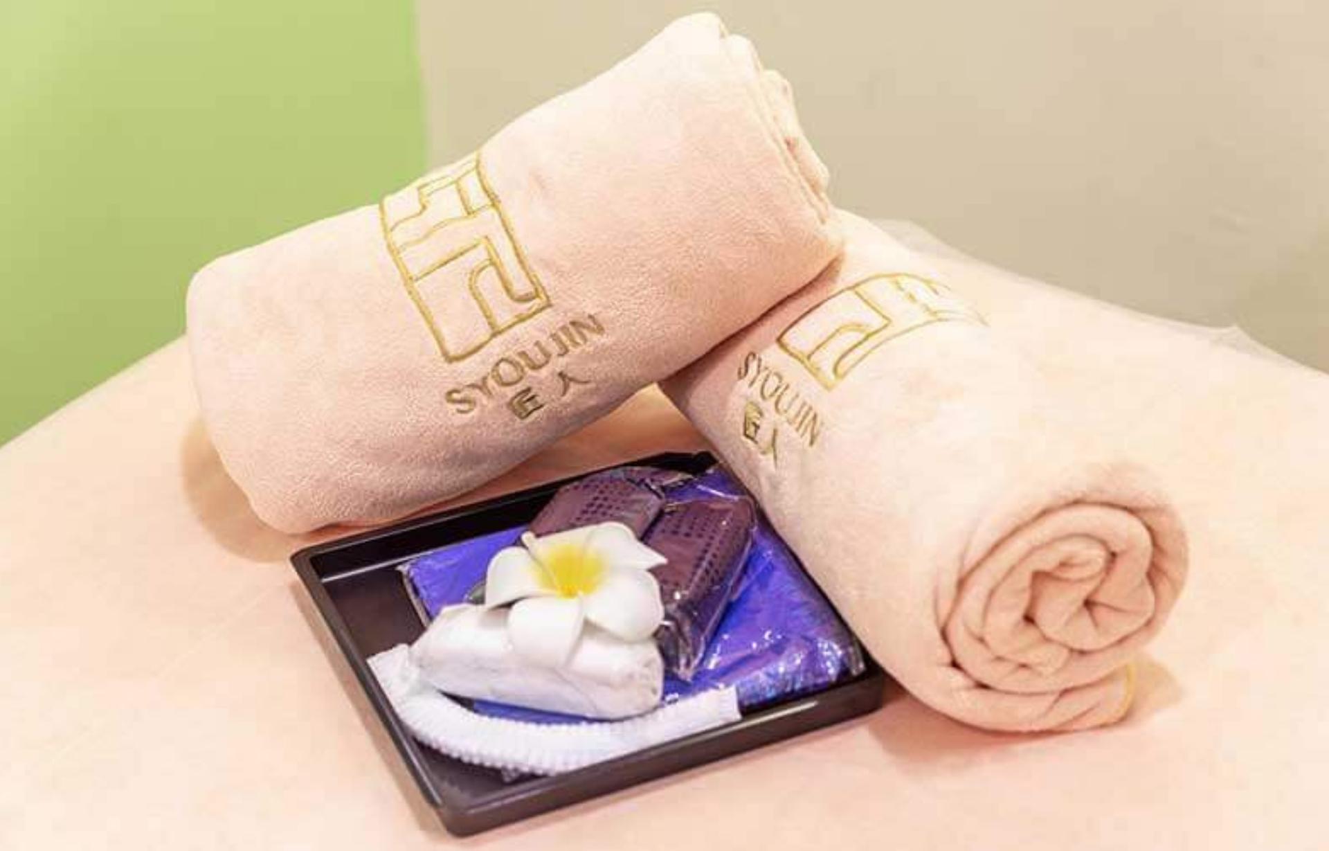 Massage and Reflexology at Syoujin  - Thumbnail 3
