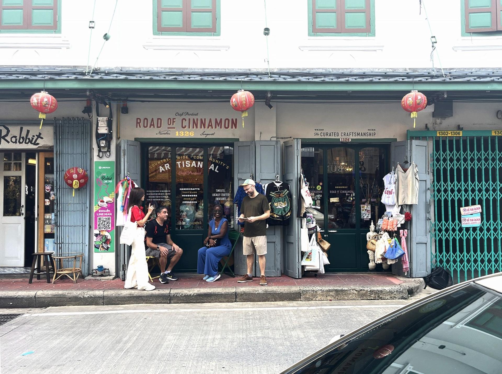 Master Bangkok’s Old Town: 4-Hour Talat Noi & Chinatown Walk - Thumbnail 14