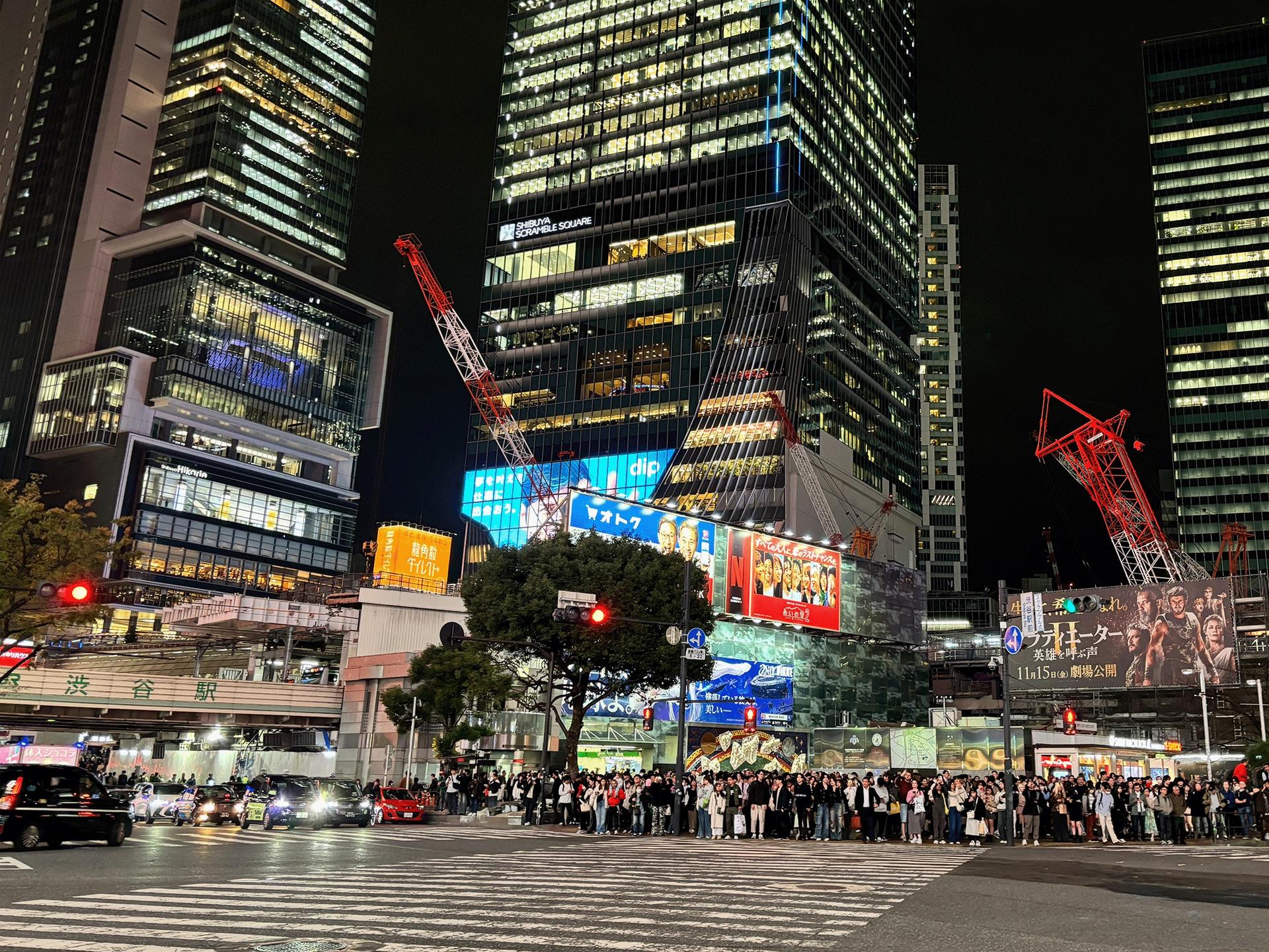 Tokyo: Shibuya Highlights Walking Tour & Secret View Spot - Thumbnail 8