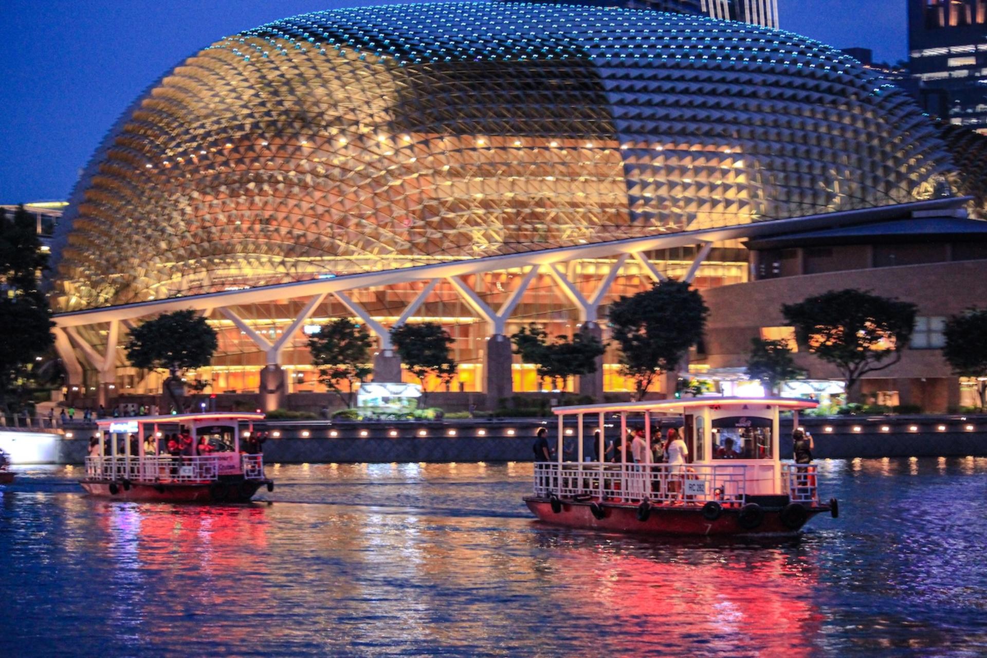 River Cruise by WaterB - Thumbnail 12