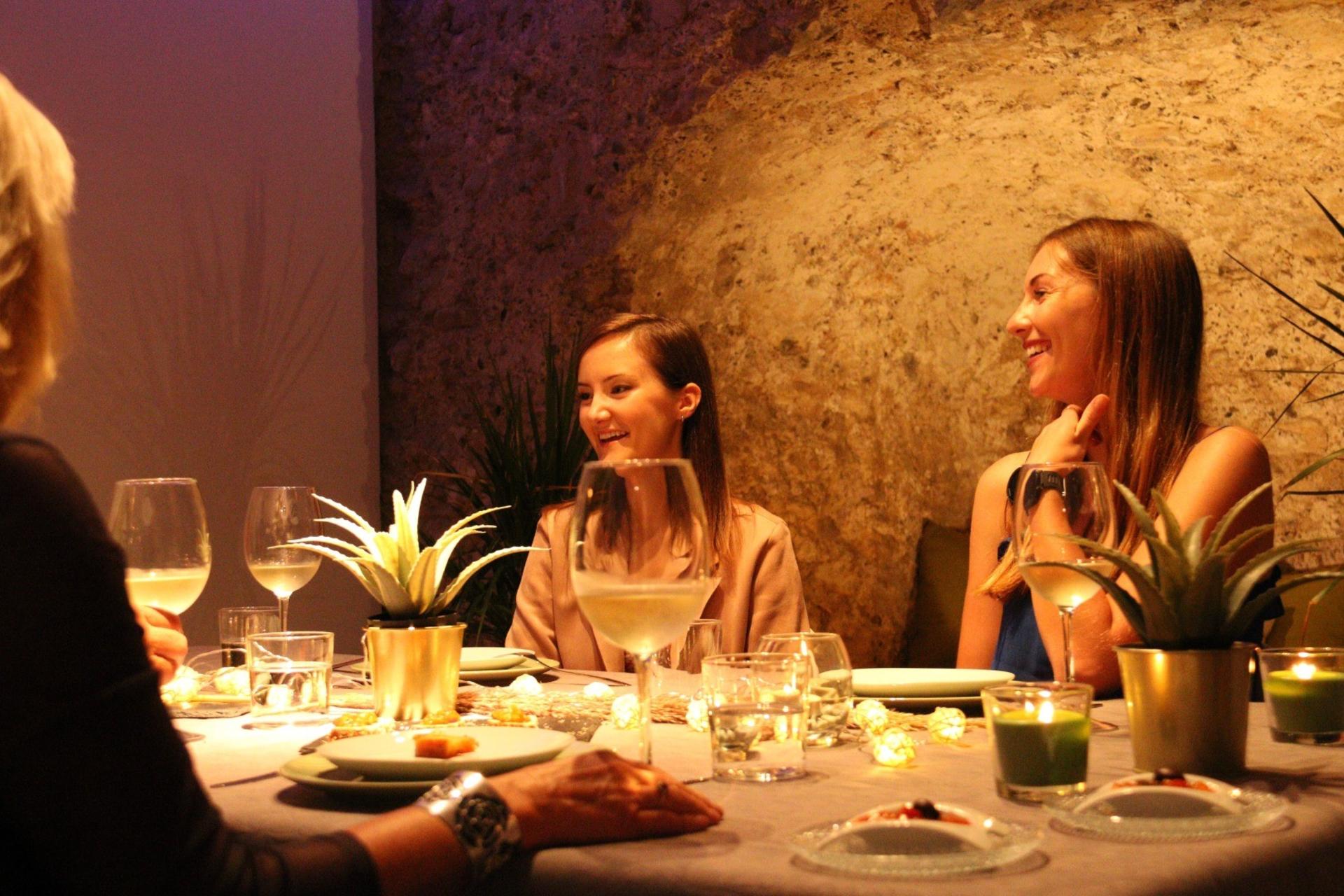 Valencia old town tour with wine & tapas in 11th century monument