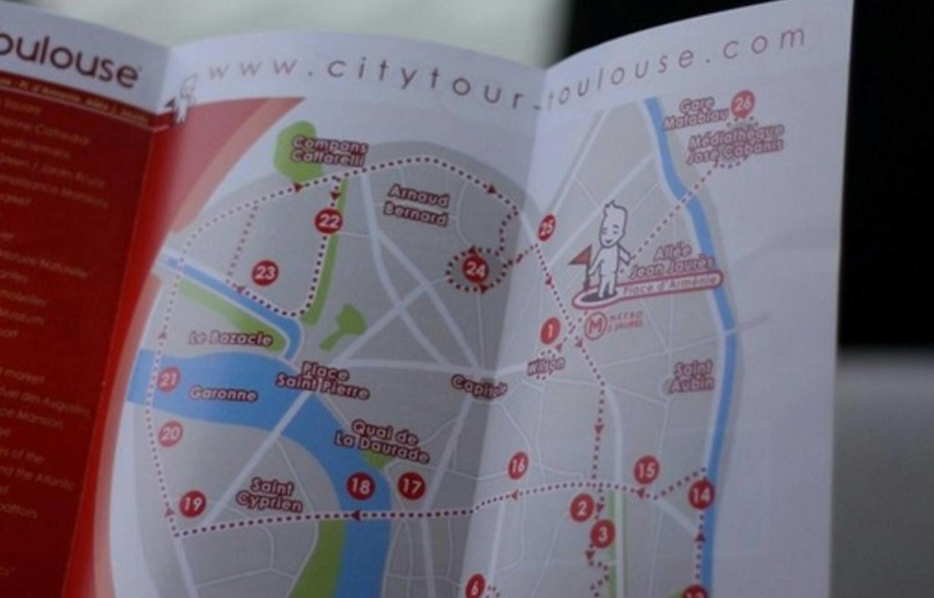 CityTour bus in Toulouse - Thumbnail 3