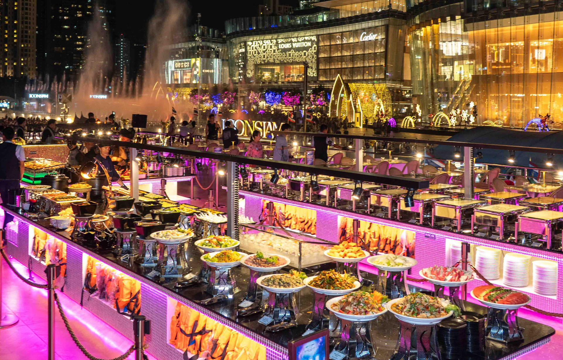 Super Galaxy Dinner Cruise in Bangkok - Thumbnail 3