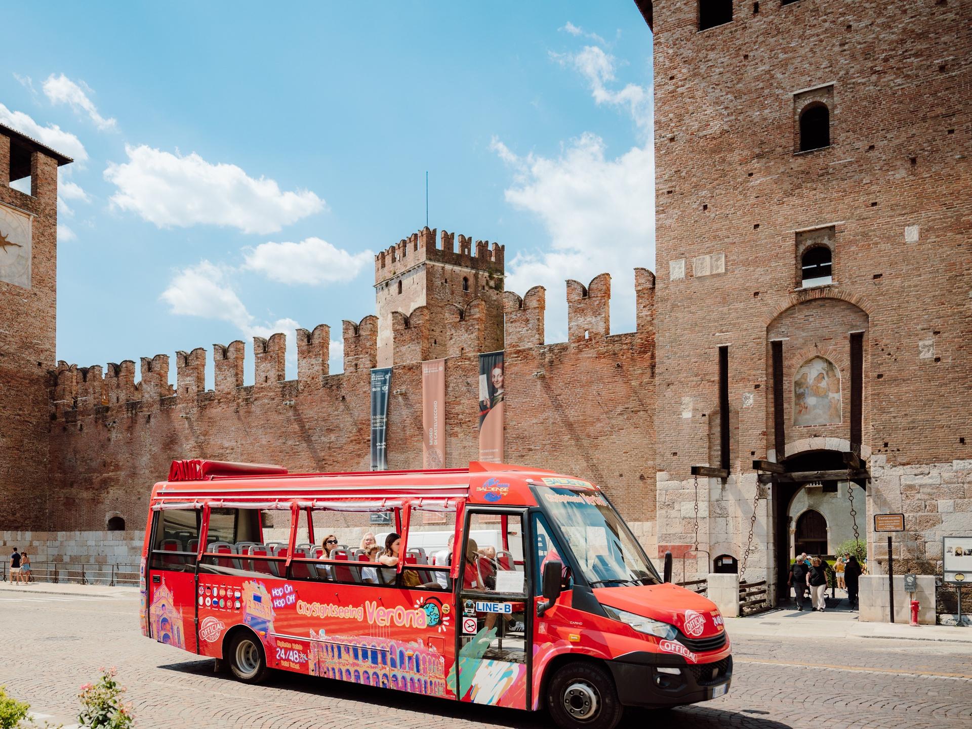 Verona Hop-On Hop-Off Bus by City Sightseeing - Thumbnail 7