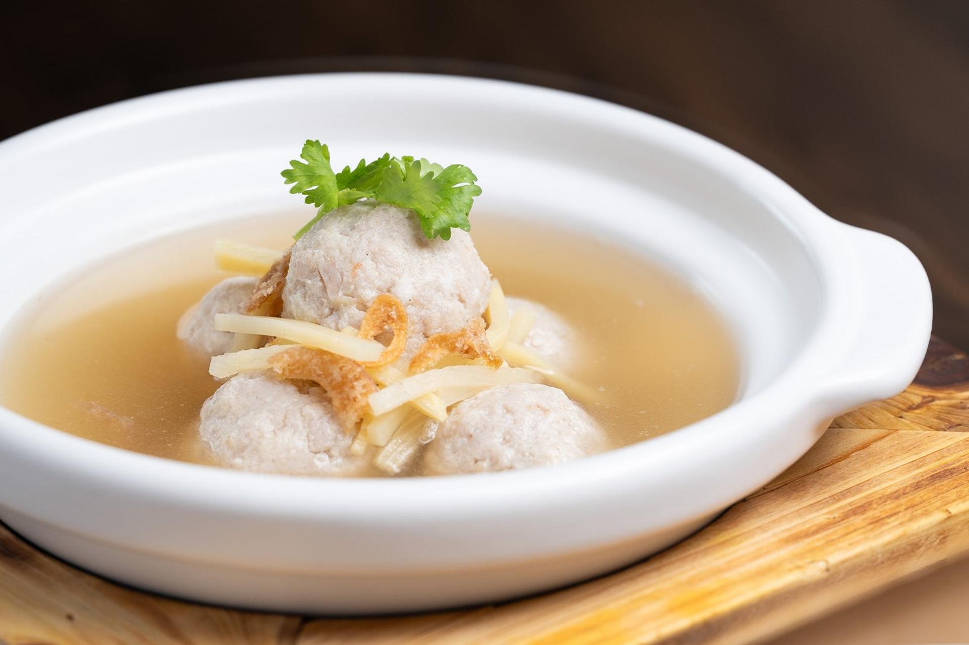 A Taste of Heritage: A Peranakan Culinary Experience - Thumbnail 2