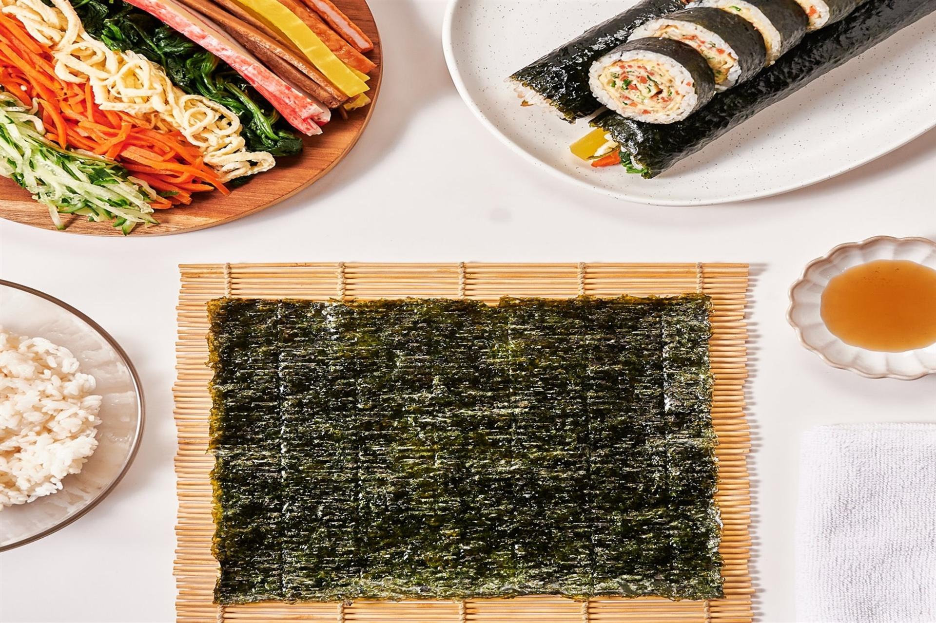 Tteokbokki, Gimbap & Japchae Cooking Class in Hongdae - Image 1