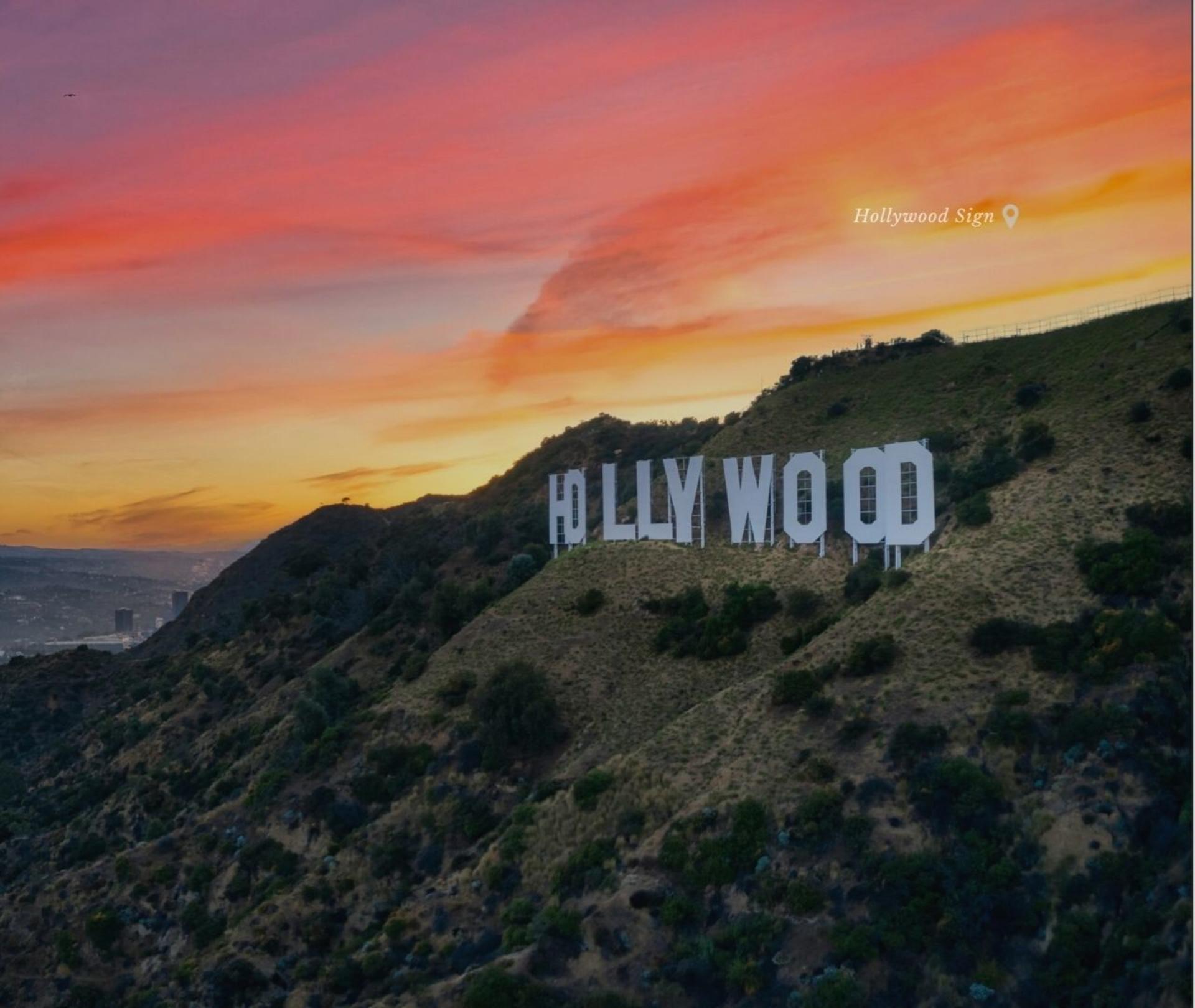 Hollywood Night Tour in Los Angeles with Griffith Observatory - Thumbnail 4