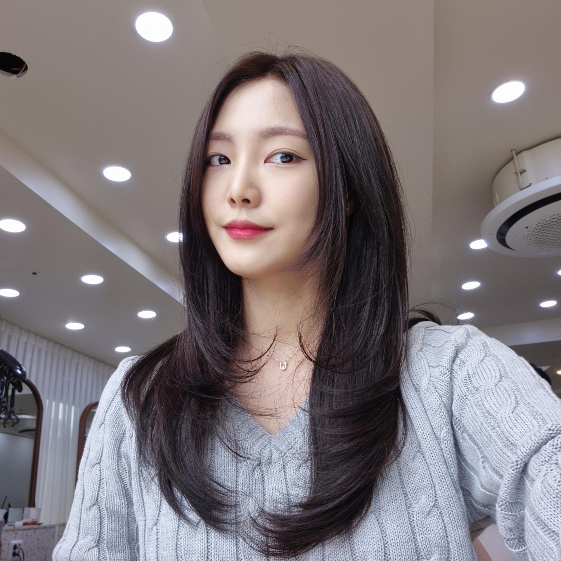 Lee Chul Hair KerKer Color & Perm hair Service in Seoul, Wangsimni - Thumbnail 9