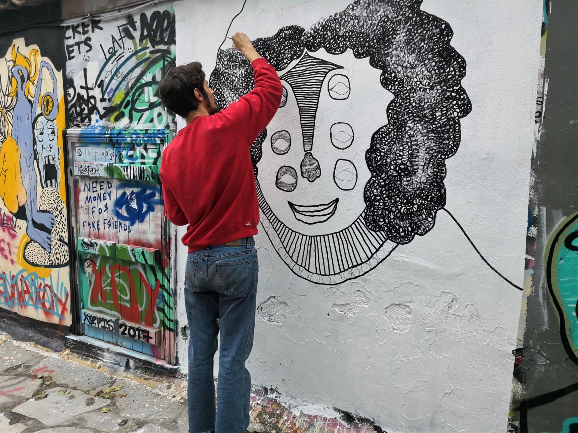 Urban Street Art Tour in Athens - Thumbnail 2