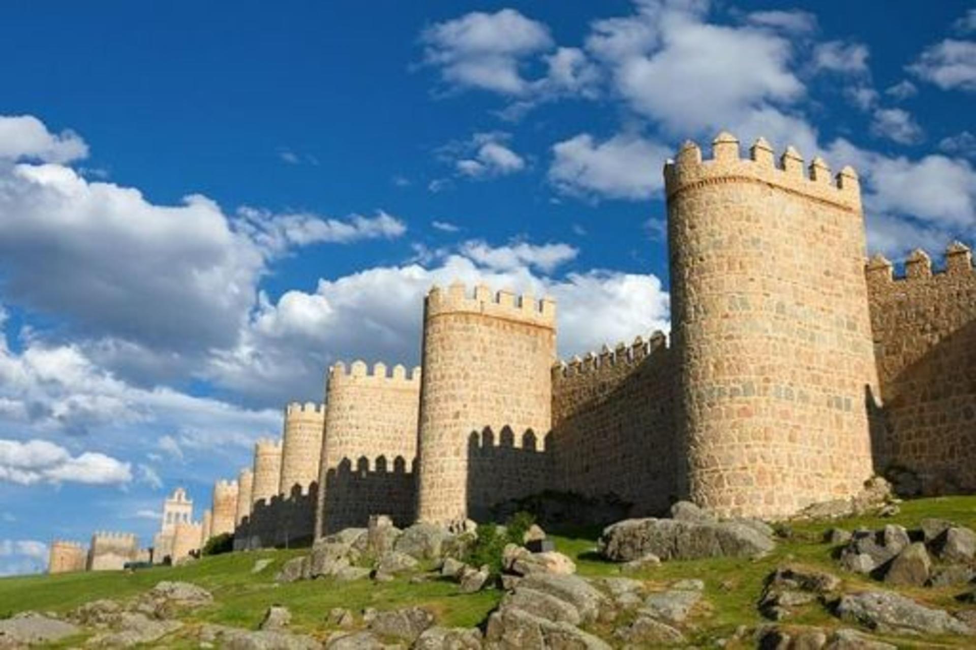 From Madrid: Segovia & Avila Day Trip with Optional Gourmet Lunch - Thumbnail 4