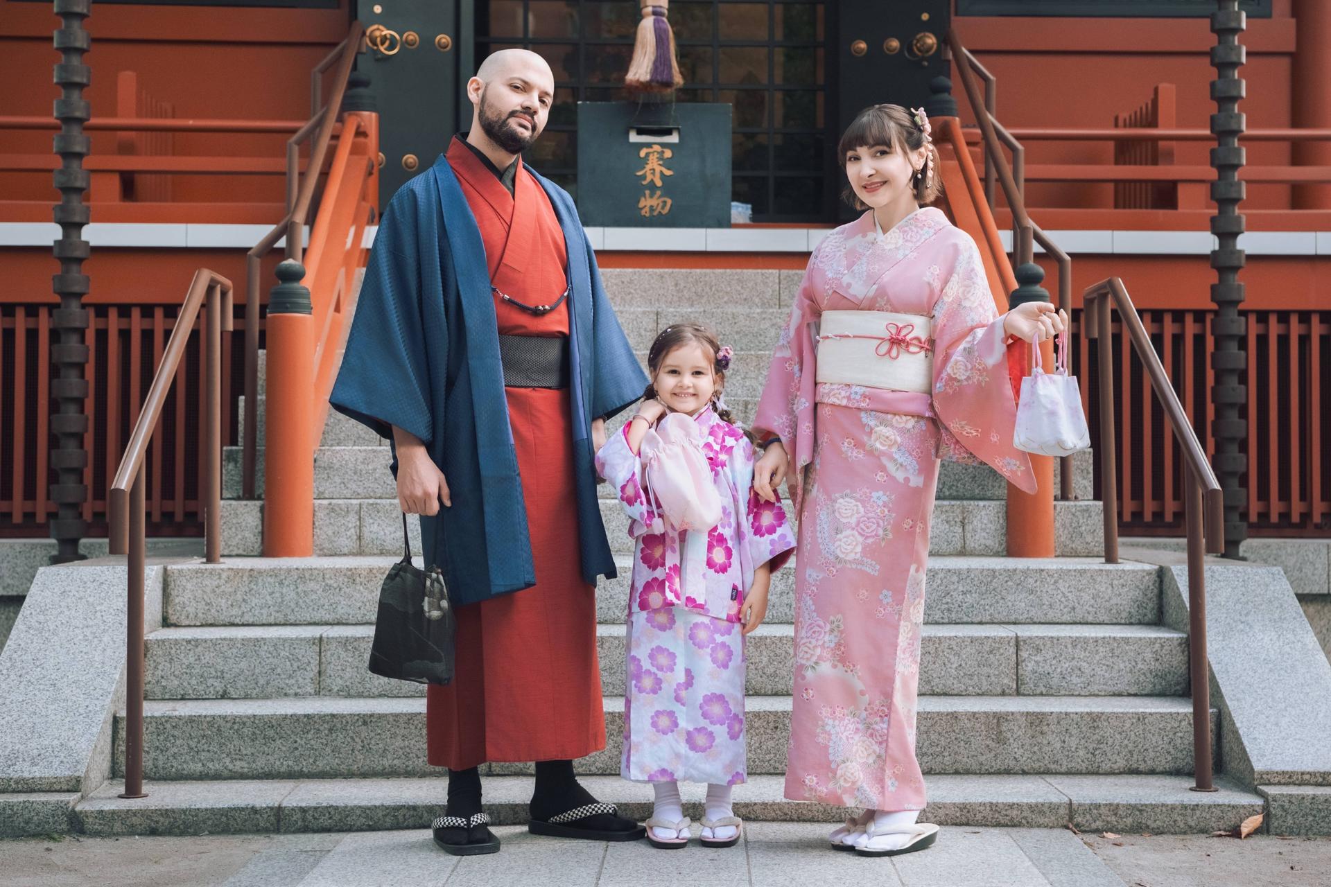 Tokyo: Asakusa Private Photoshoot Experience - Thumbnail 17