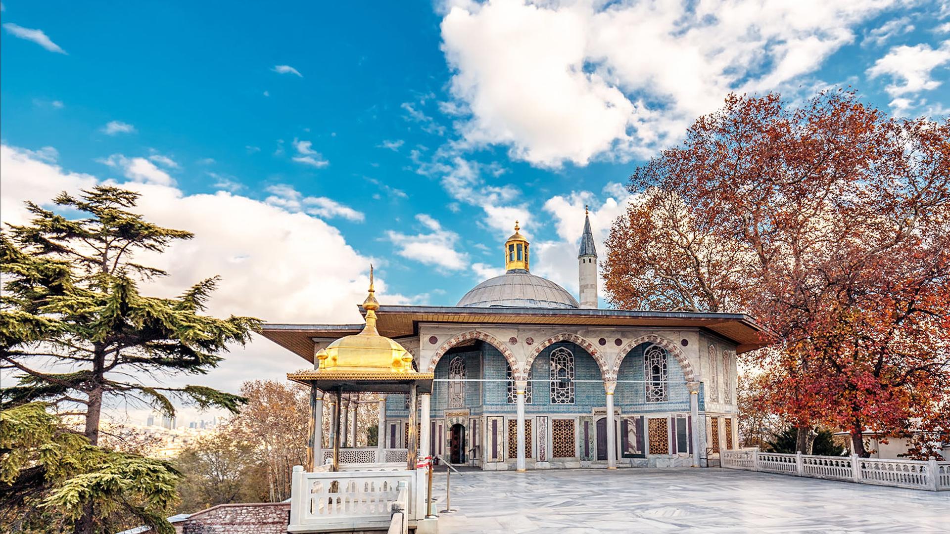 Topkapi Palace Skip-the-Line Ticket and Audio App - Thumbnail 9