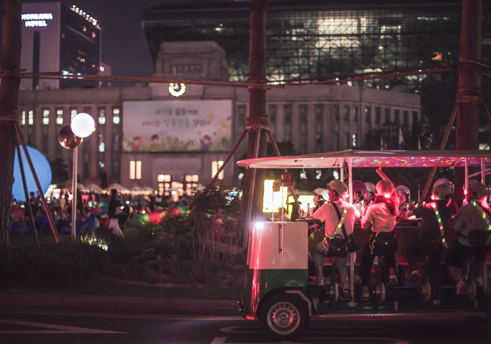 Seoul Half-Day Interactive Tram Tour - Thumbnail 3