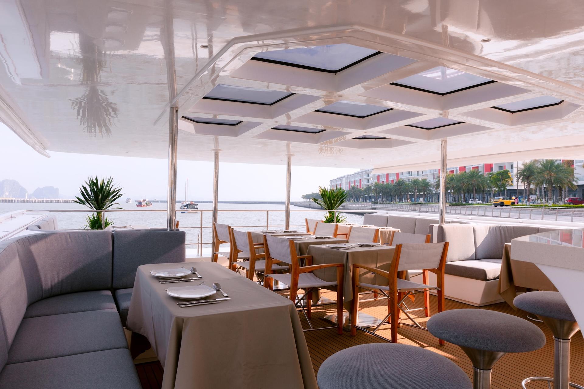 Azure 9 Sightseeing Ha Long Yacht Tour - Thumbnail 10