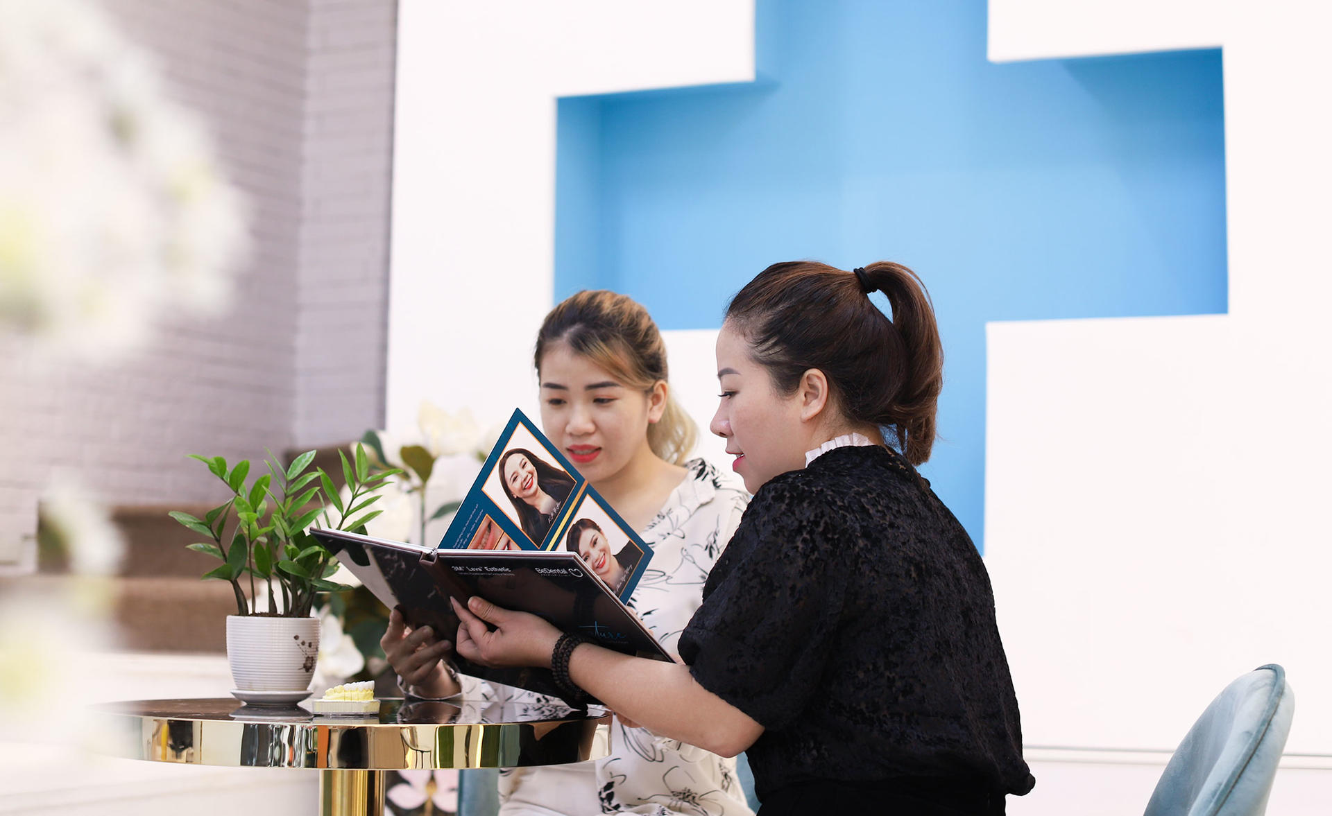 Teeth Whitening and Scaling in Ha Noi City by BeDental - Thumbnail 3