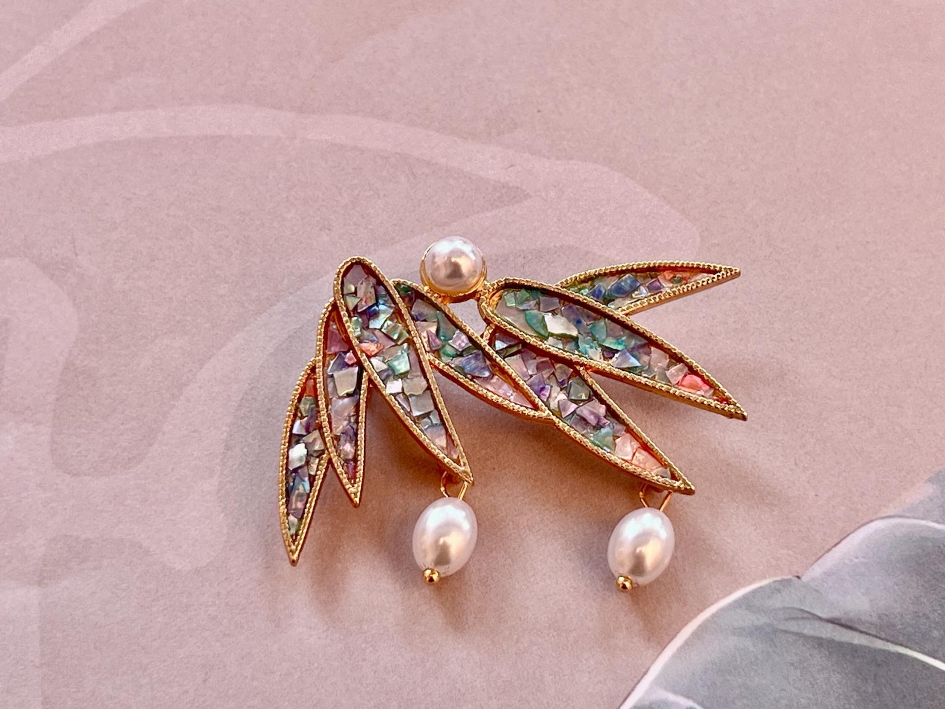 Handmade Mother-of-Pearl Inlaid Brooch - Thumbnail 4