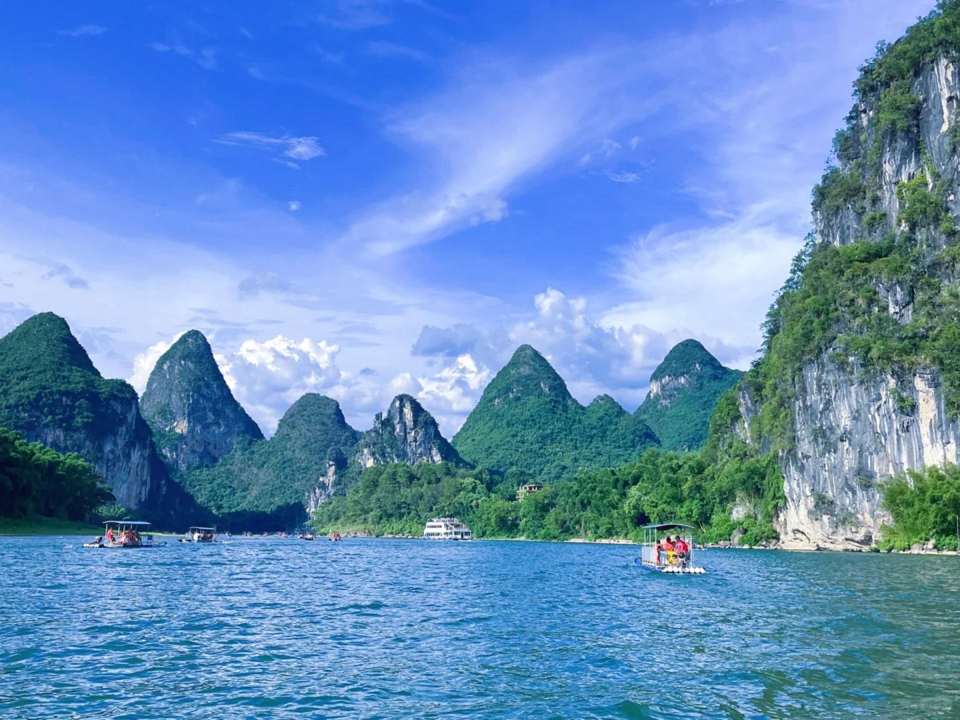 Guilin Yangshuo Yulong River + Li River + Xingping Ancient Town + Twenty Yuan Background Picture One-Day Tour (8-person small group) - Image 1