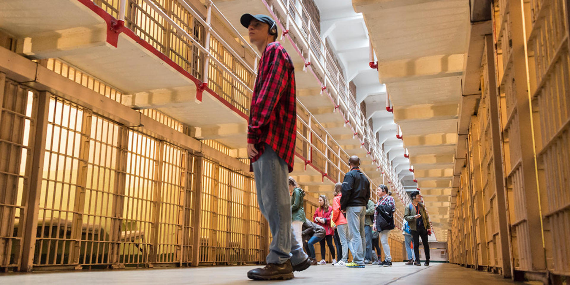Visit Alcatraz + SF Electric Bike Tour (2-Day) - Thumbnail 10