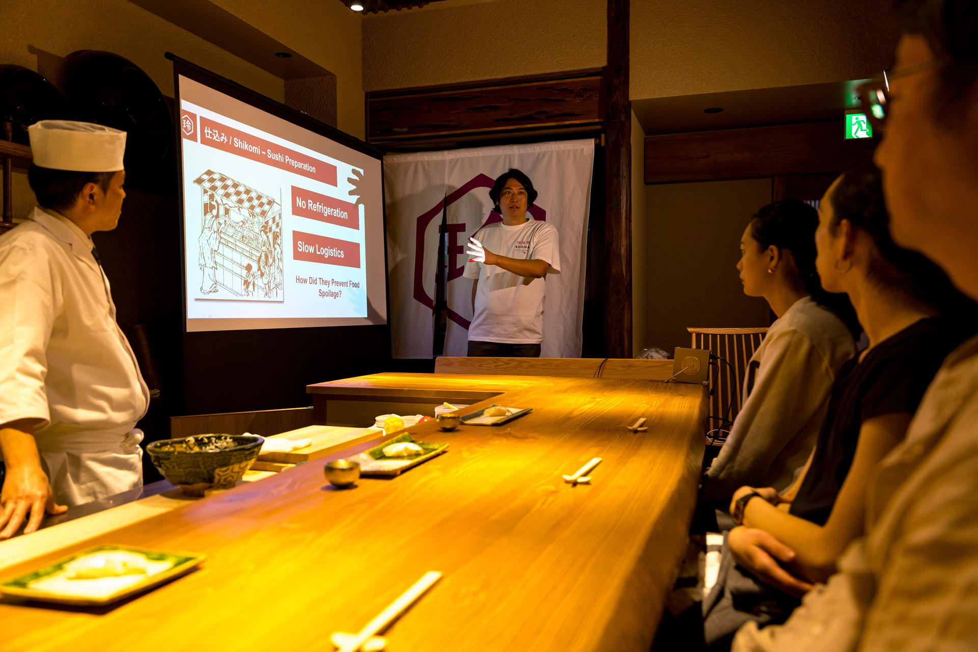 Tokyo Sushi Tasting & Cultural Discovery with Chef Interaction - Thumbnail 5