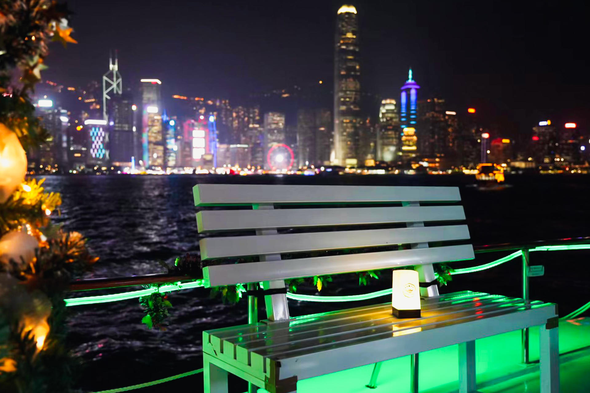 Victoria Harbour Night Cruise Experience - One Yacht (Unlimited Drinks+Photography) - Thumbnail 3