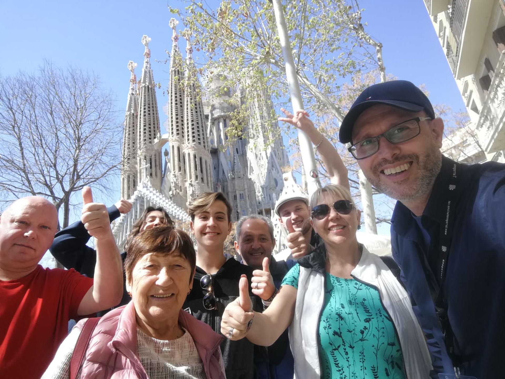 Barcelona city and Sagrada Familia Half-Day Tour with Hotel Pick-Up - Thumbnail 14