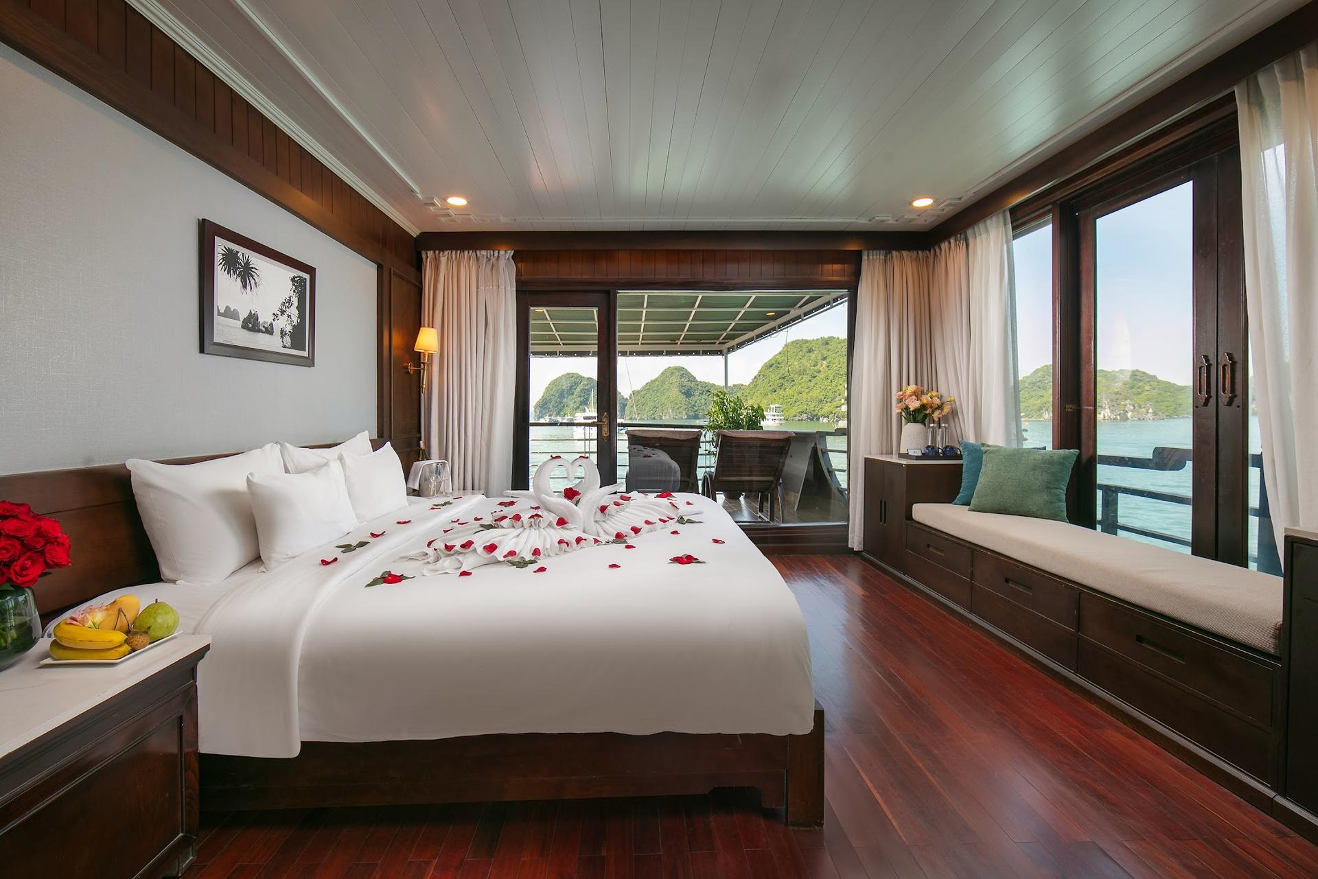 Phoenix 2D1N Cruise: Ha Long Bay Tour with Sung Sot and Ti Top - Thumbnail 14