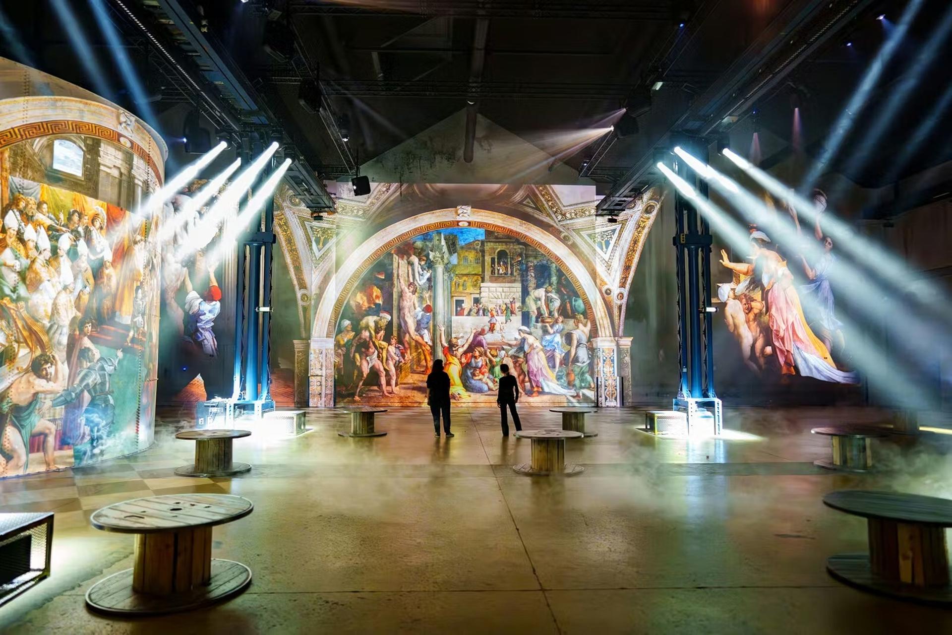 Atelier des Lumieres Ticket in Paris - Thumbnail 7