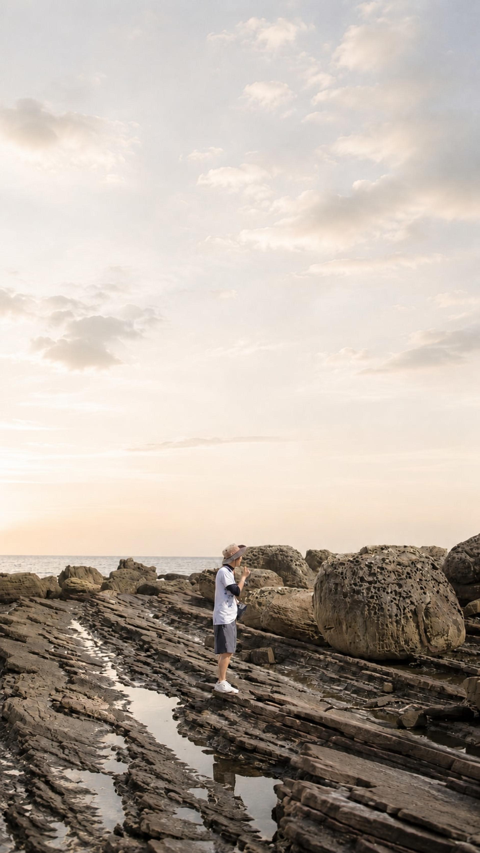 New Taipei: Northeast Coast Waves and Sea Glass - Thumbnail 5