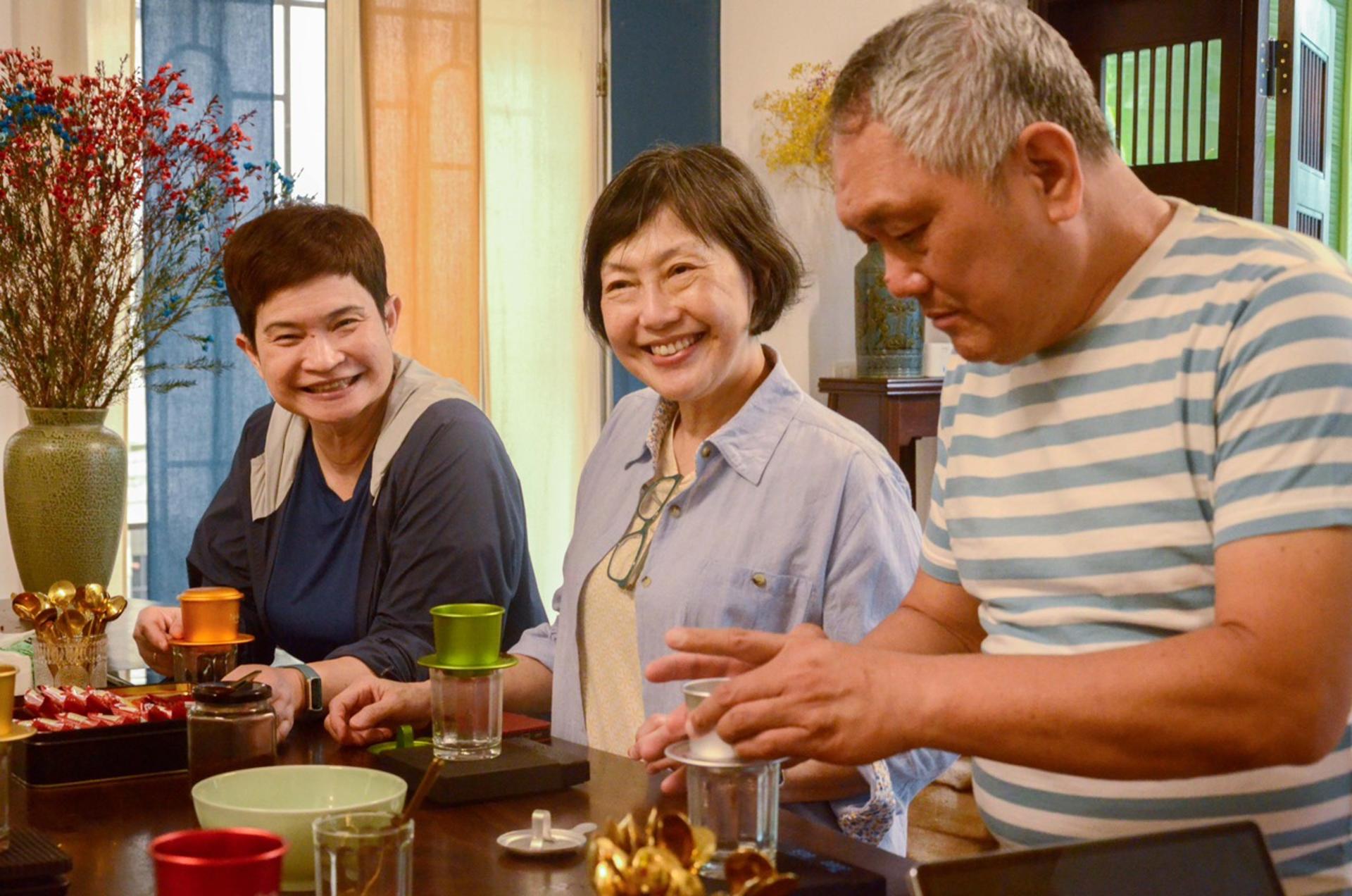 Vietnamese Coffee Workshop by Rose Kitchen in Ha Noi - Thumbnail 19