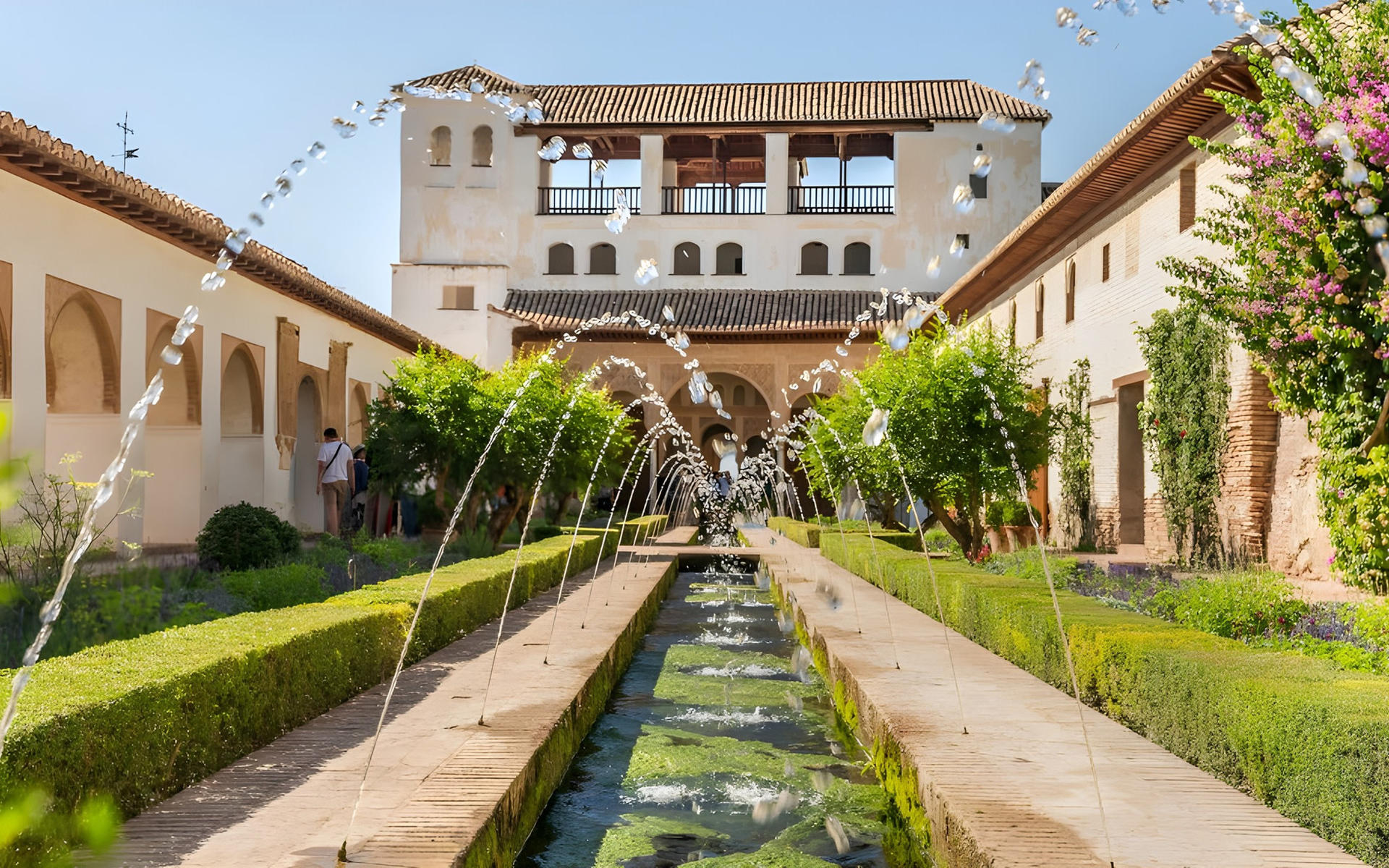 Alhambra Complex Tour: Nasrid Palaces, Alcazaba & Generalife - Thumbnail 9