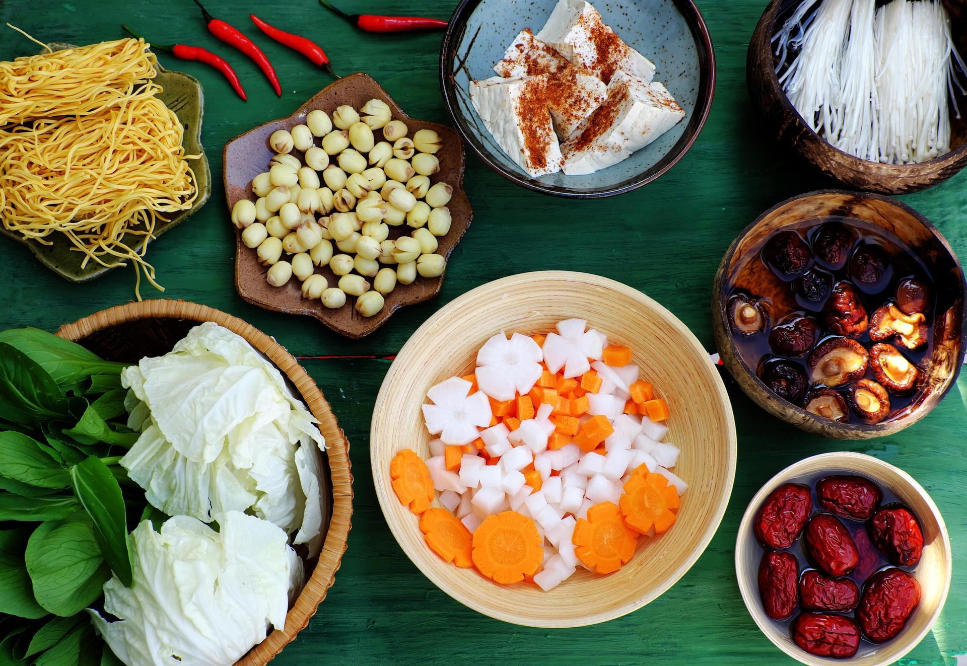 Hanoi Vegetarian Cooking Class: Free Wine Tasting & Recipe Book - Thumbnail 3