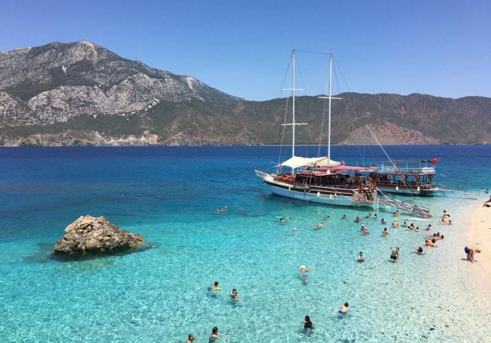 Suluada Island Small Group Boat Tour with Lunch from Antalya - Thumbnail 3