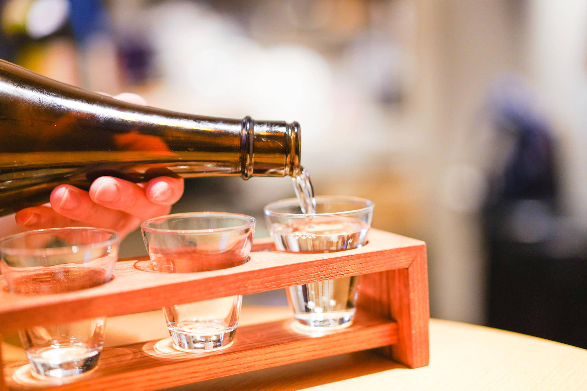 Kyoto Premium Night Foodie Tour in Gion(9+dishes + 3 Sake tastings) - Thumbnail 4