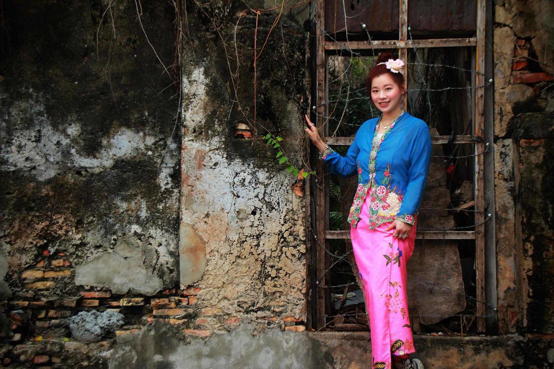 Nyonya Kebaya and Batik Shirt Experience in Malacca - Thumbnail 9