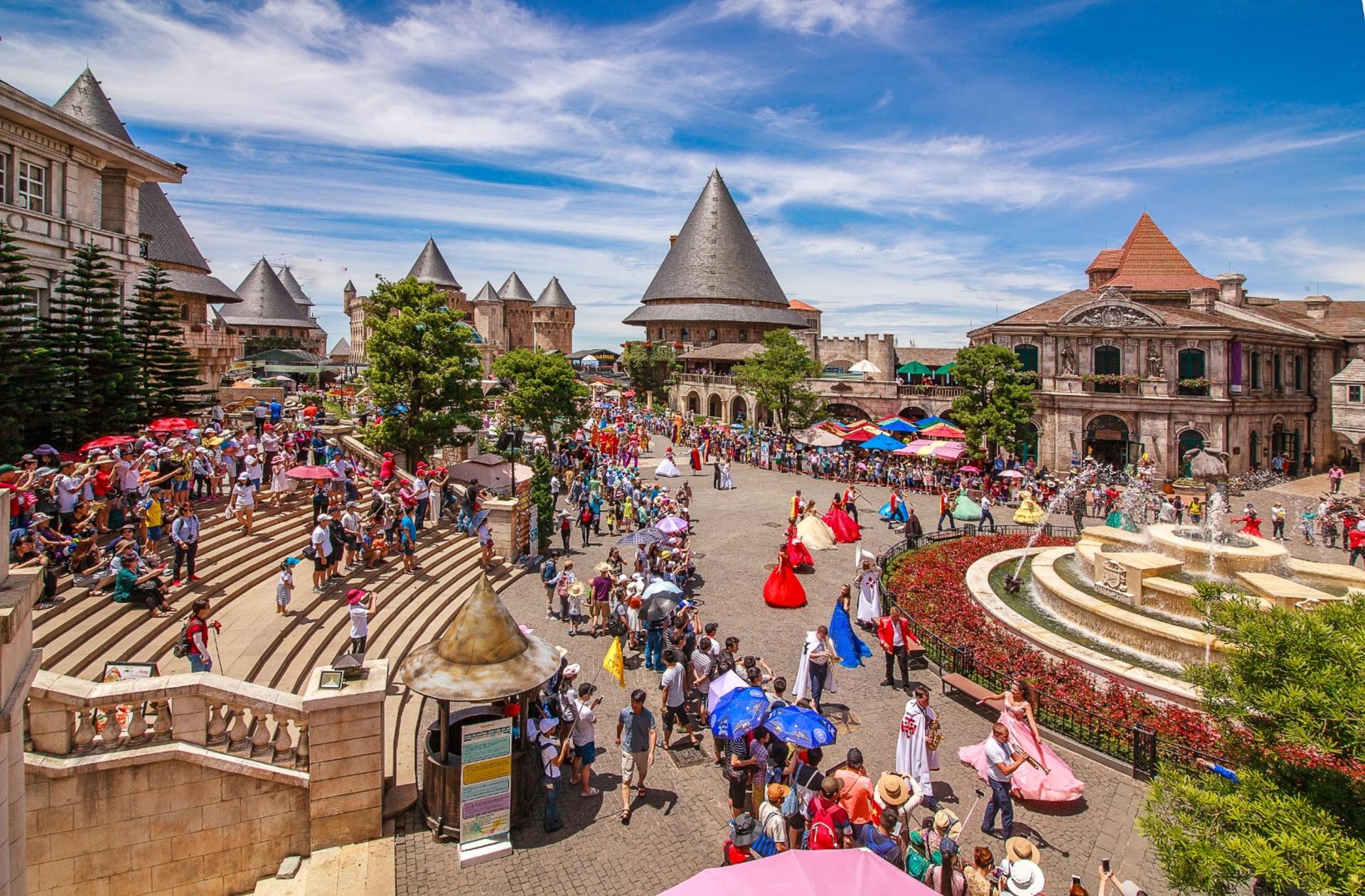 Da Nang Ba Na Hills & Hoi An Private Full-Day Tour - Thumbnail 8